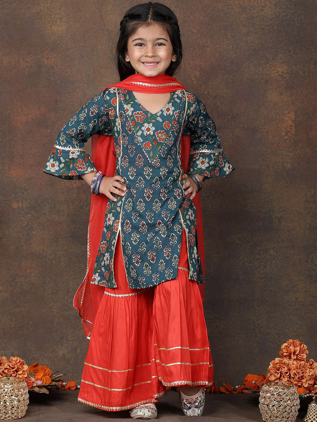 Sangria Girls Floral Printed Pure Cotton Kurti & Sharara With Dupatta