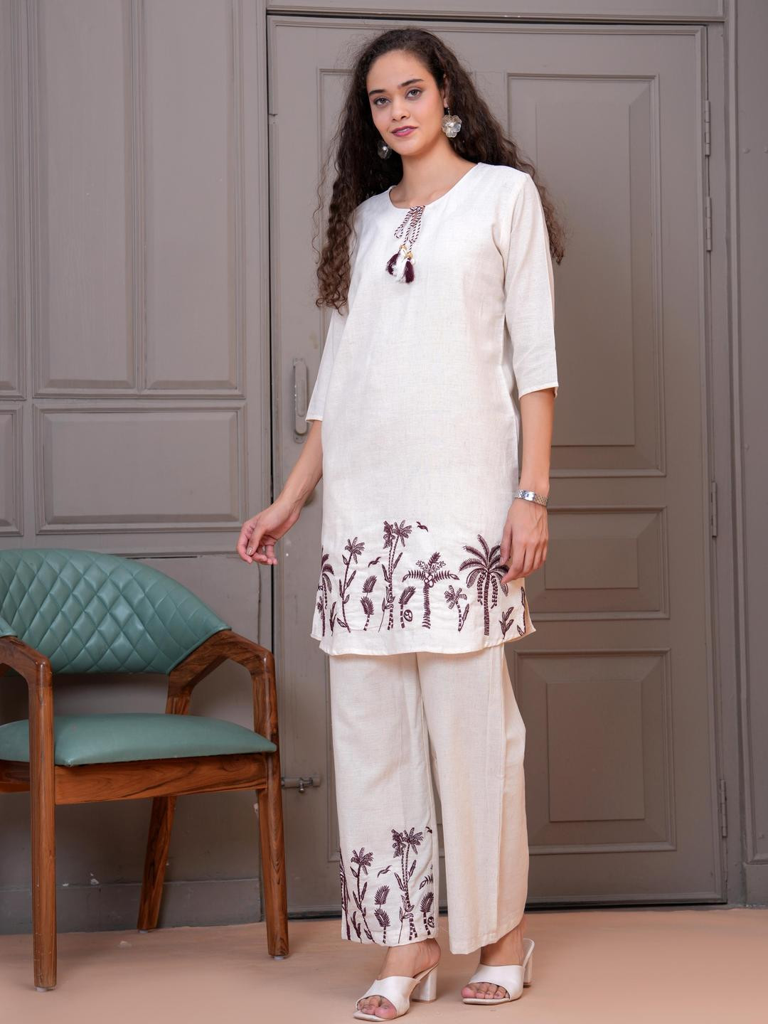 Jyoti Women Maroon Cotton Blend Clothing Set