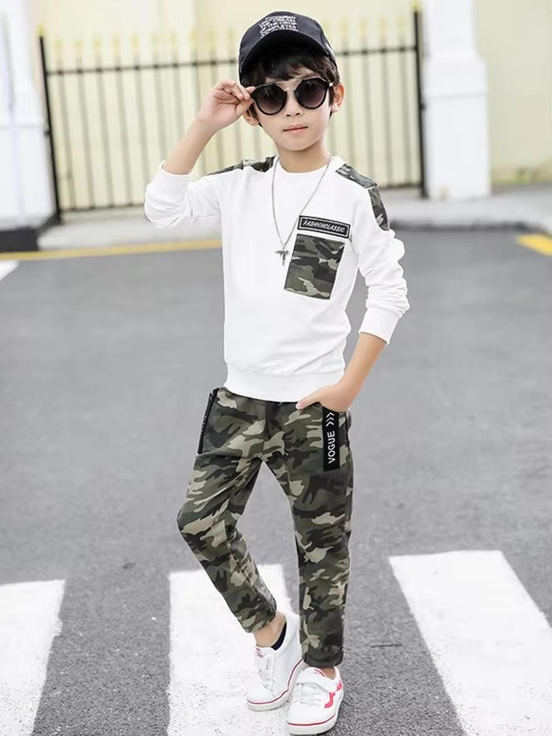 Sagar Impex Boys Cotton Blend Printed Clothing Set