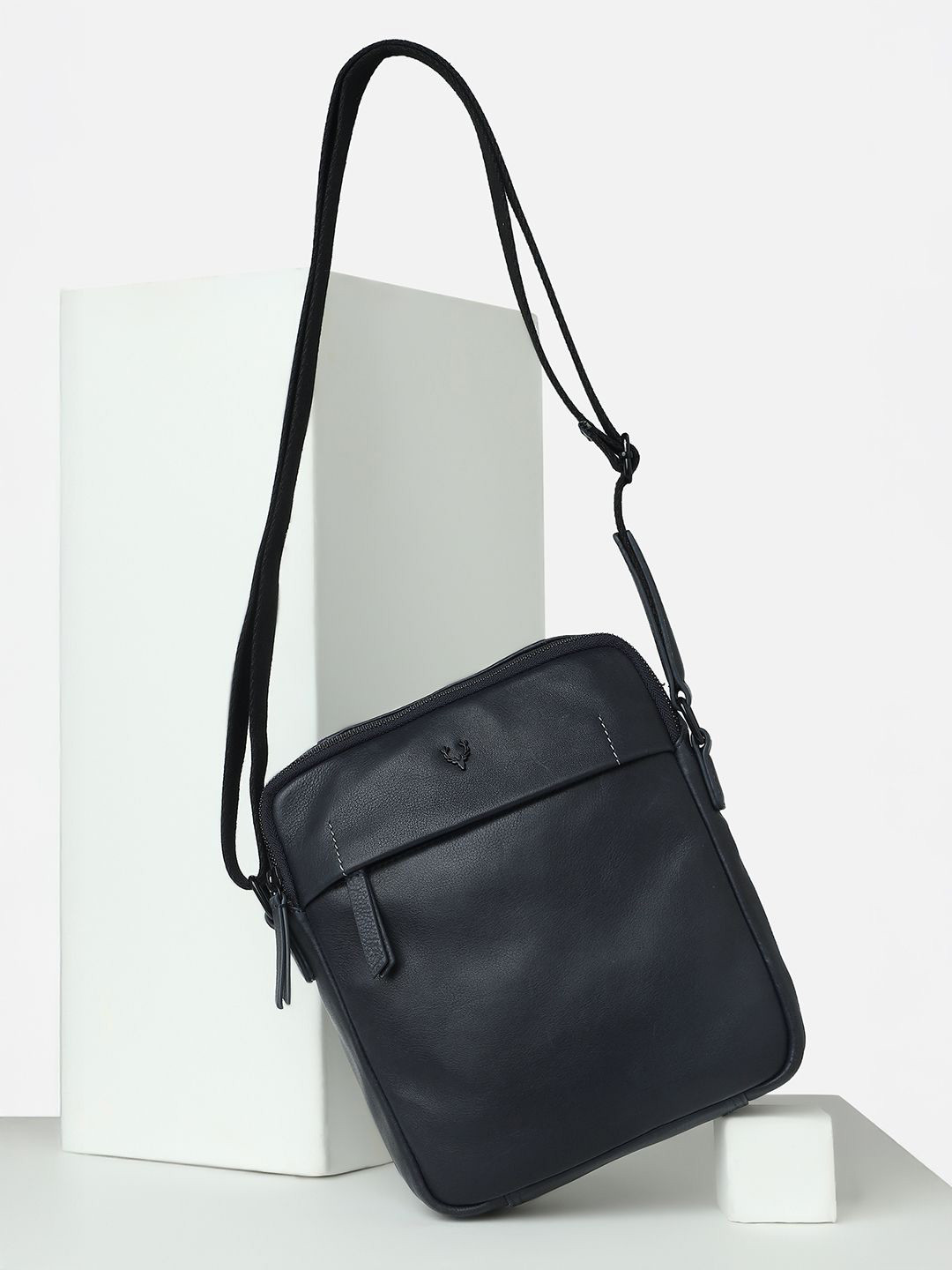 Allen Solly Men Messenger Bag