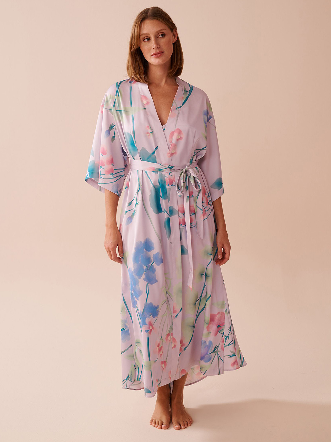 La Vie en Rose Printed Shoulder Straps Satin Maxi Nightdress With Robe