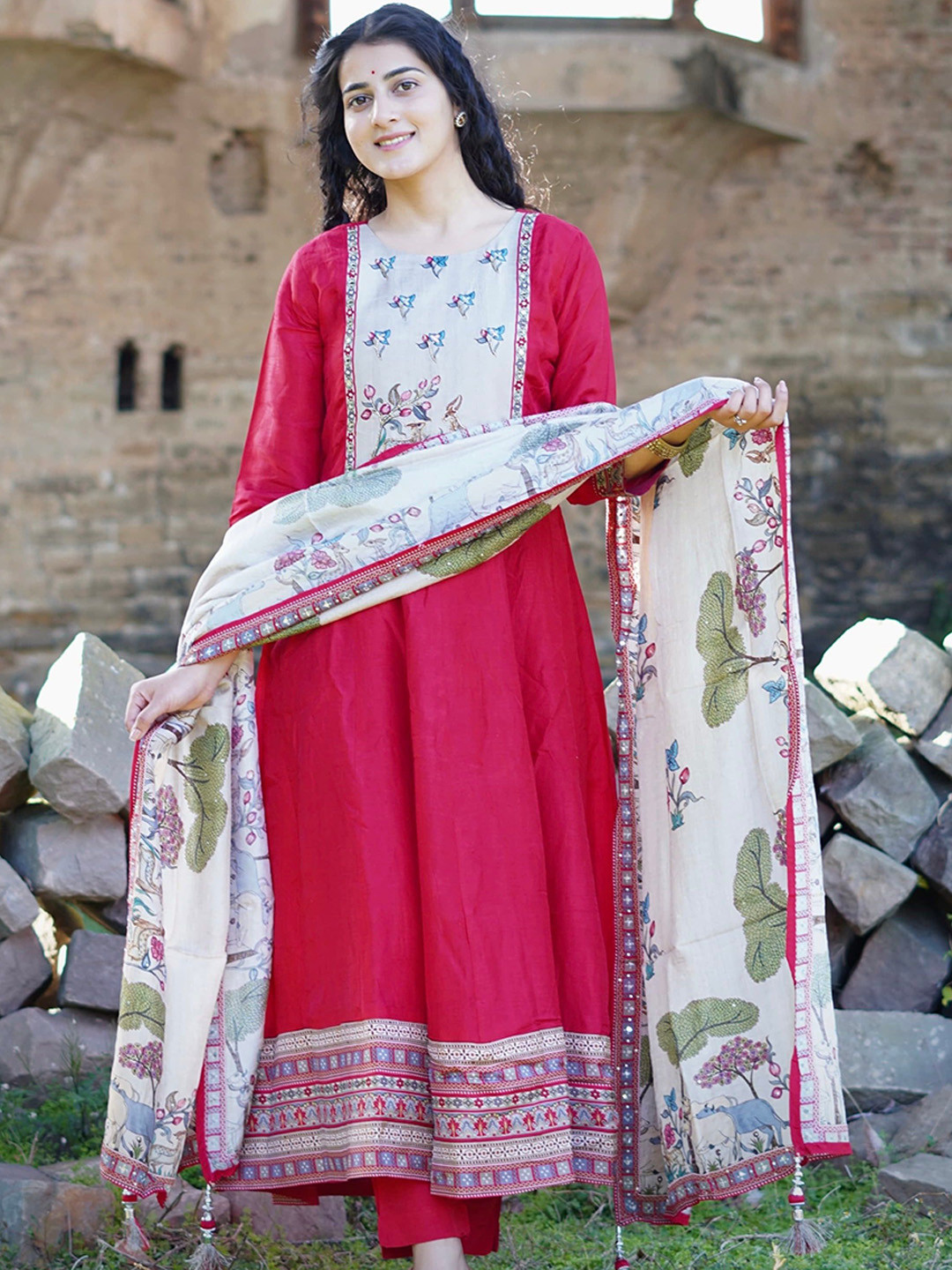 Geetha Creation Women Floral Printed Anarkali Kurta with Trousers & Dupatta