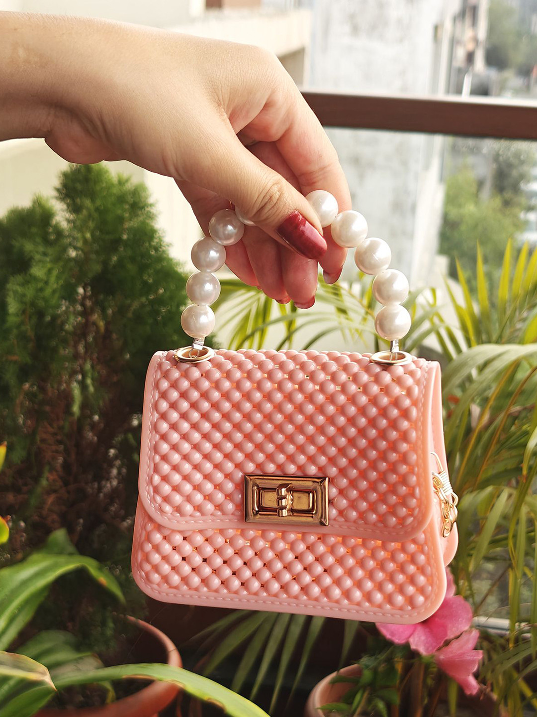 VALERIE Structured Quilted Handheld Bag