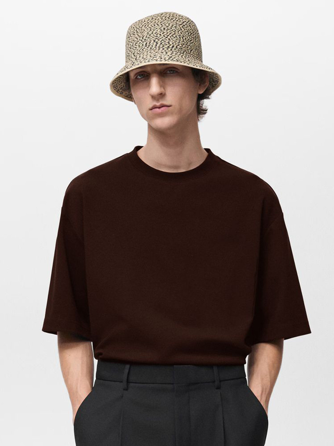 MISCHIEF MONKEY Men Solid Round Neck Pure Cotton Oversized T-shirt