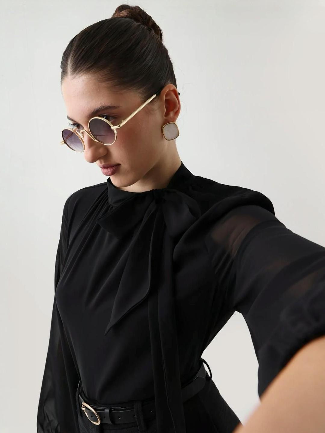 RAREISM Tie-Up Neck Puffed Sleeves Top