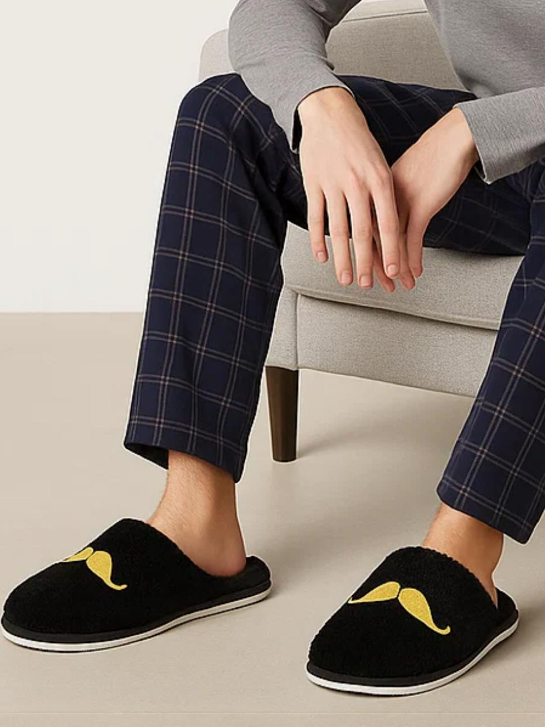 TRAVELKHUSHI Men Black Slip-On Soft Fur House Slippers