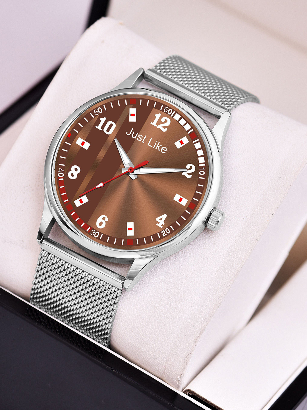 JUST LIKE Unisex Bracelet Style Straps Analogue Watch Magnet Siko Pink Leathers Flower