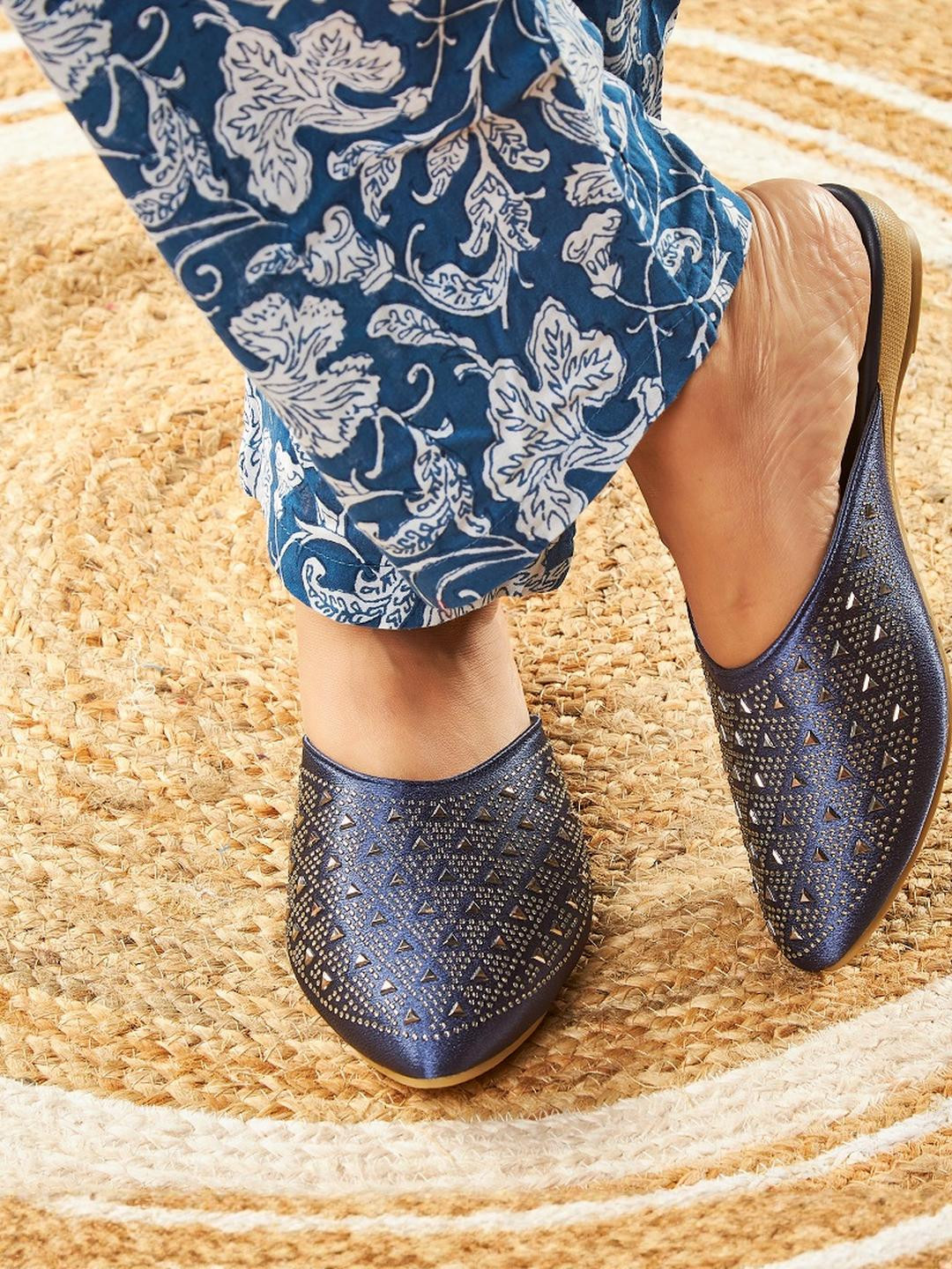 citaali Women Ethnic Slip-on Jutti