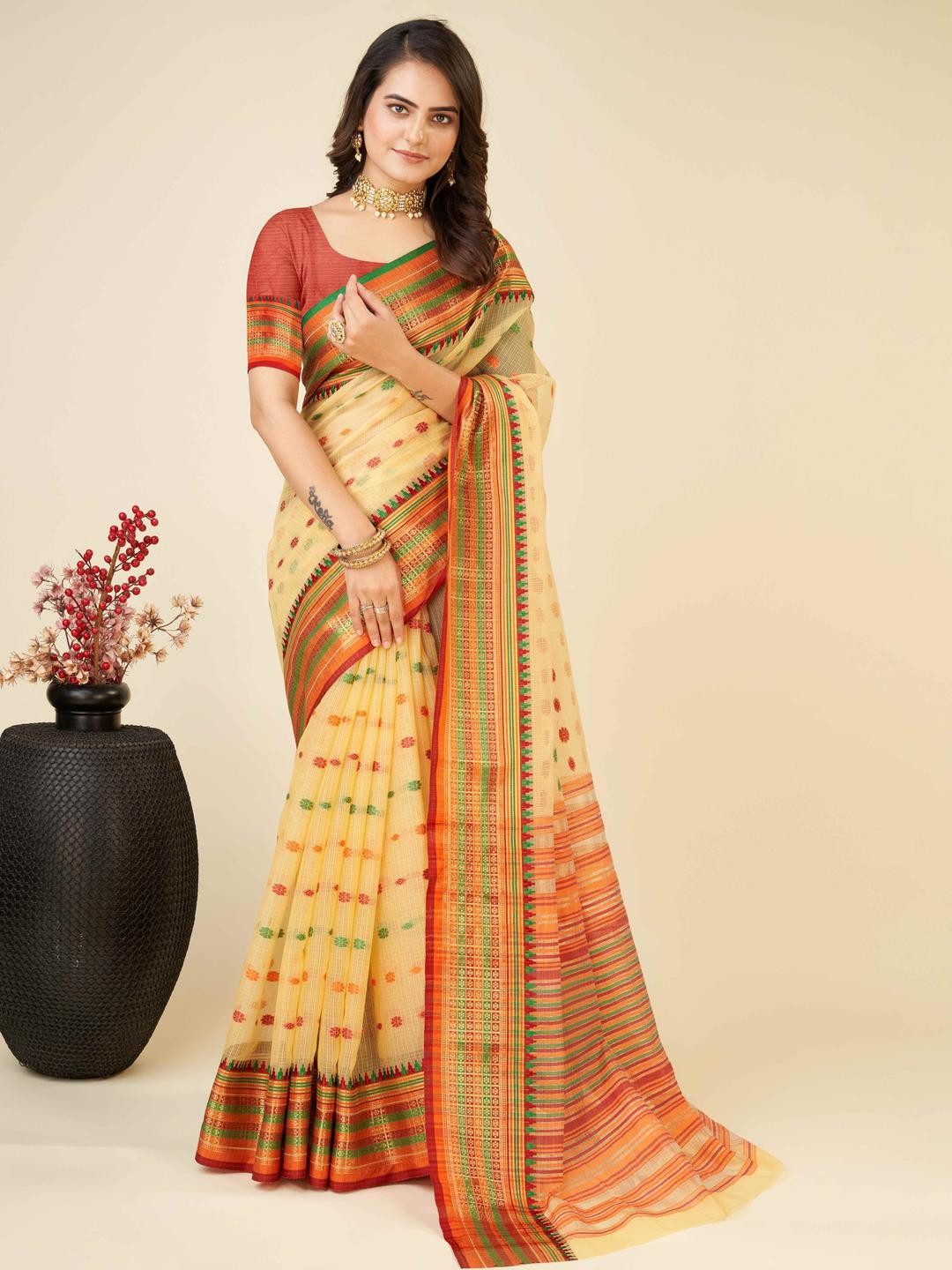 VARNI FABRICS Floral Silk Blend Designer Ikat Saree