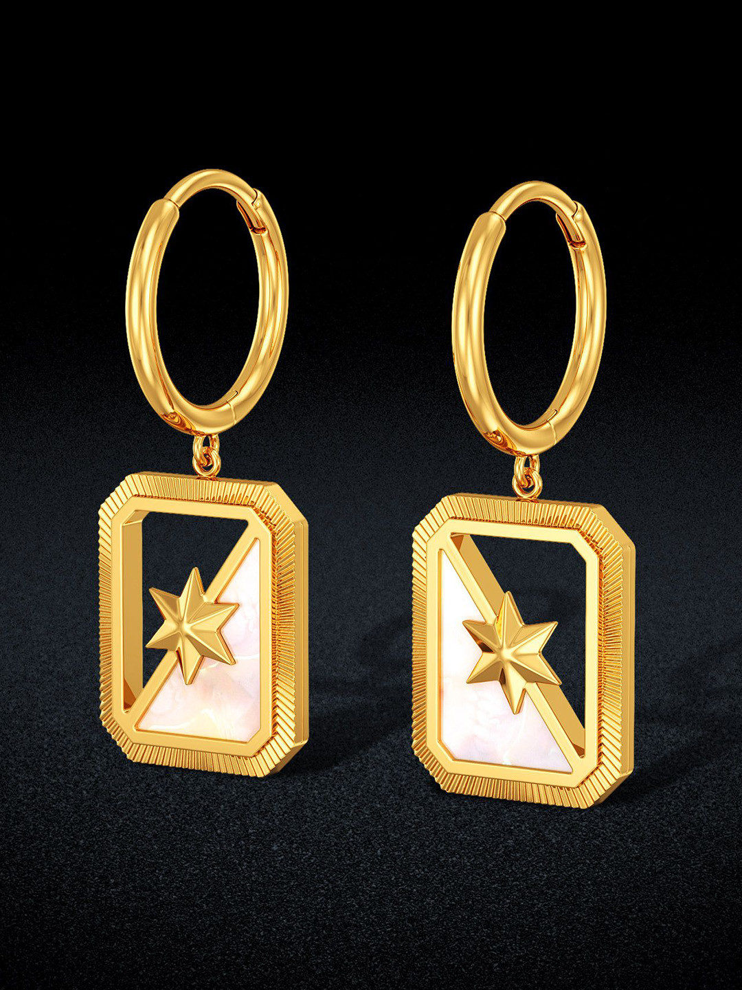 Joyalukkas Women Earrings Gold- 6.71 gms