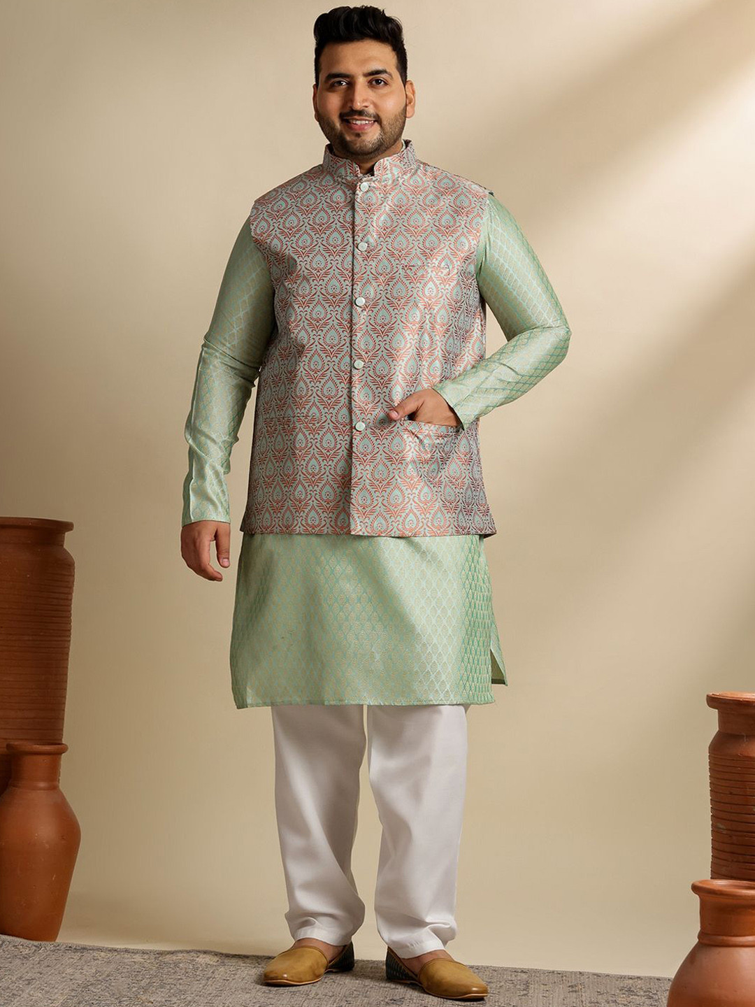 SOJANYA PLUS Floral Woven Design Mandarin Collar Straight Kurta & Pyjama With Nehru jacket