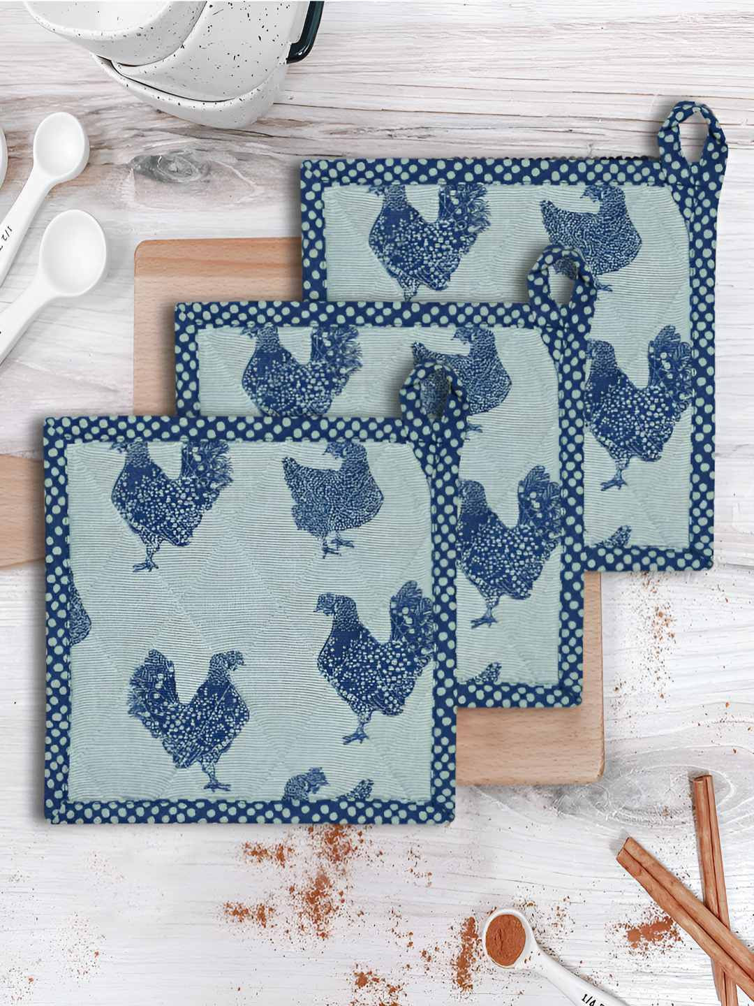 HOME COLORS.IN Blue Fabric Trivet