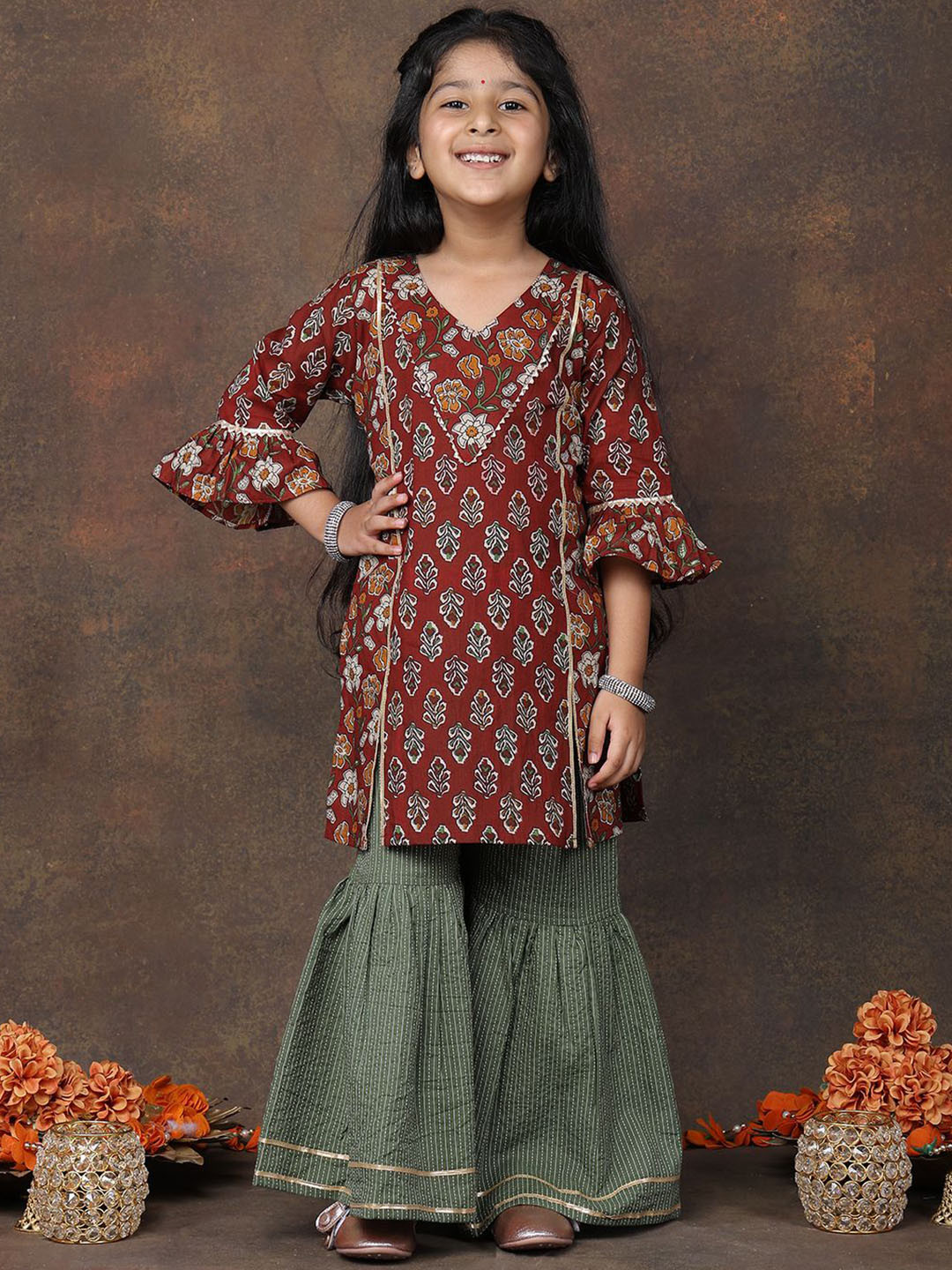 Here&Now X Kinder Kids Girls Floral Printed V-Neck Gotta Patti Pure Cotton Kurta & Sharara