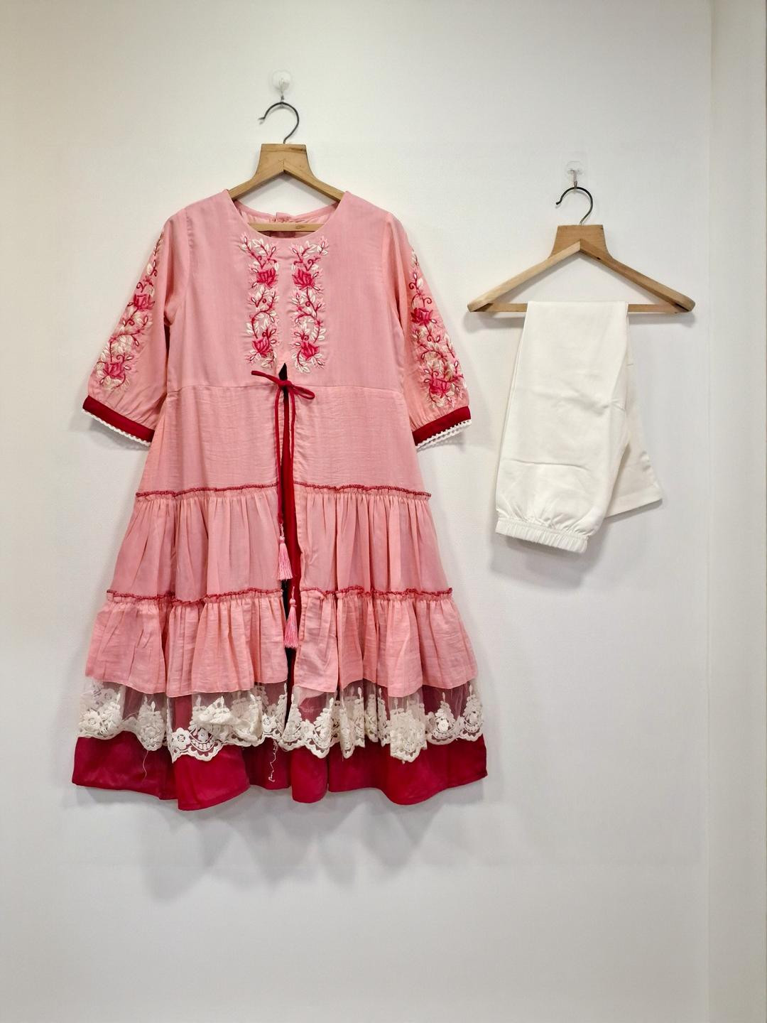 MASTARANG Girls Floral Regular Kurta Set