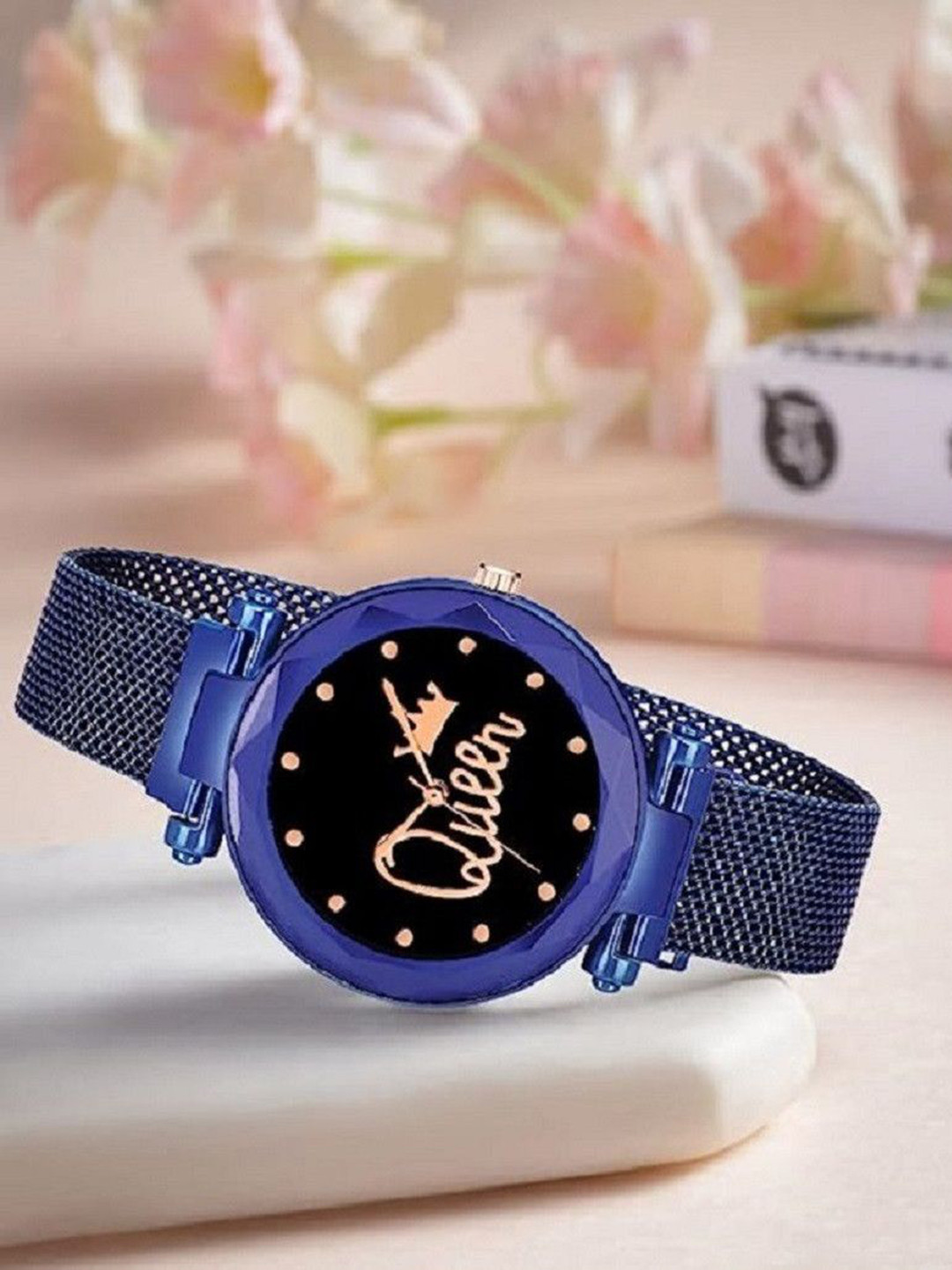 JUST LIKE Unisex Bracelet Style Straps Analogue Watch 902- red - And Black King Bracelet