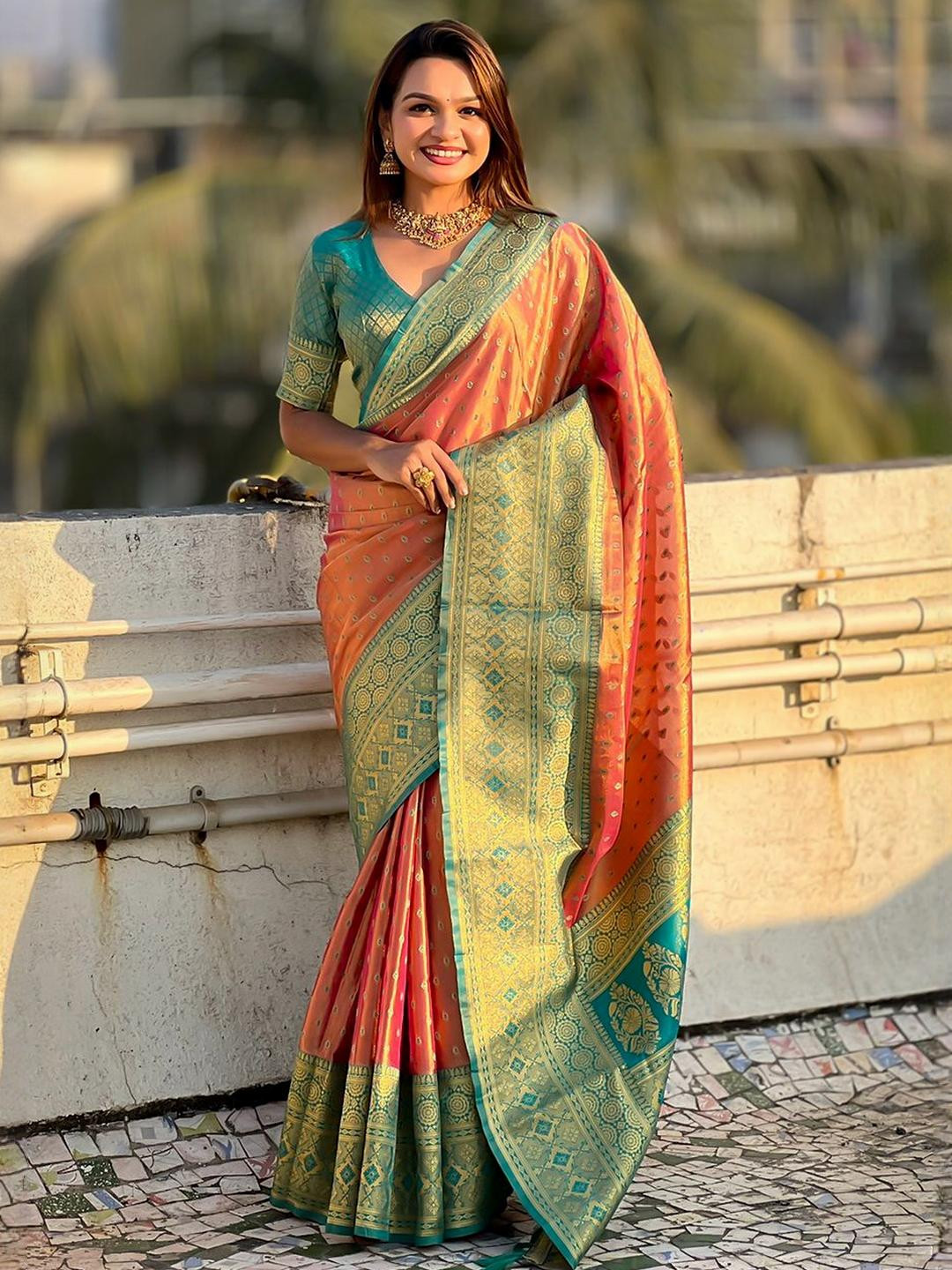 ELITE WEAVES Ethnic Motifs Zari Tissue Kanjeevaram Saree