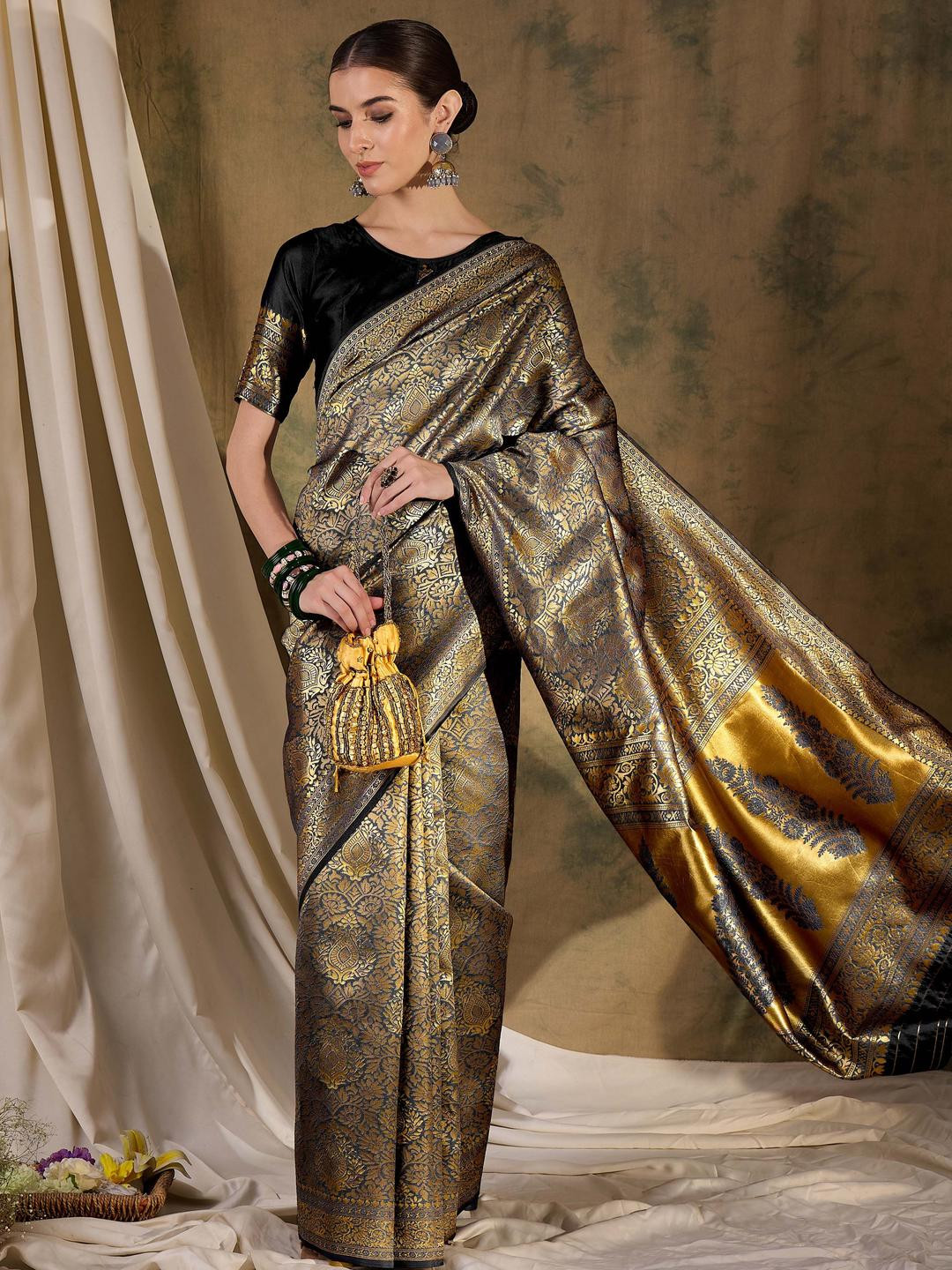 HERE&NOW Floral Butta Jall Woven Design Zari Banarasi Saree