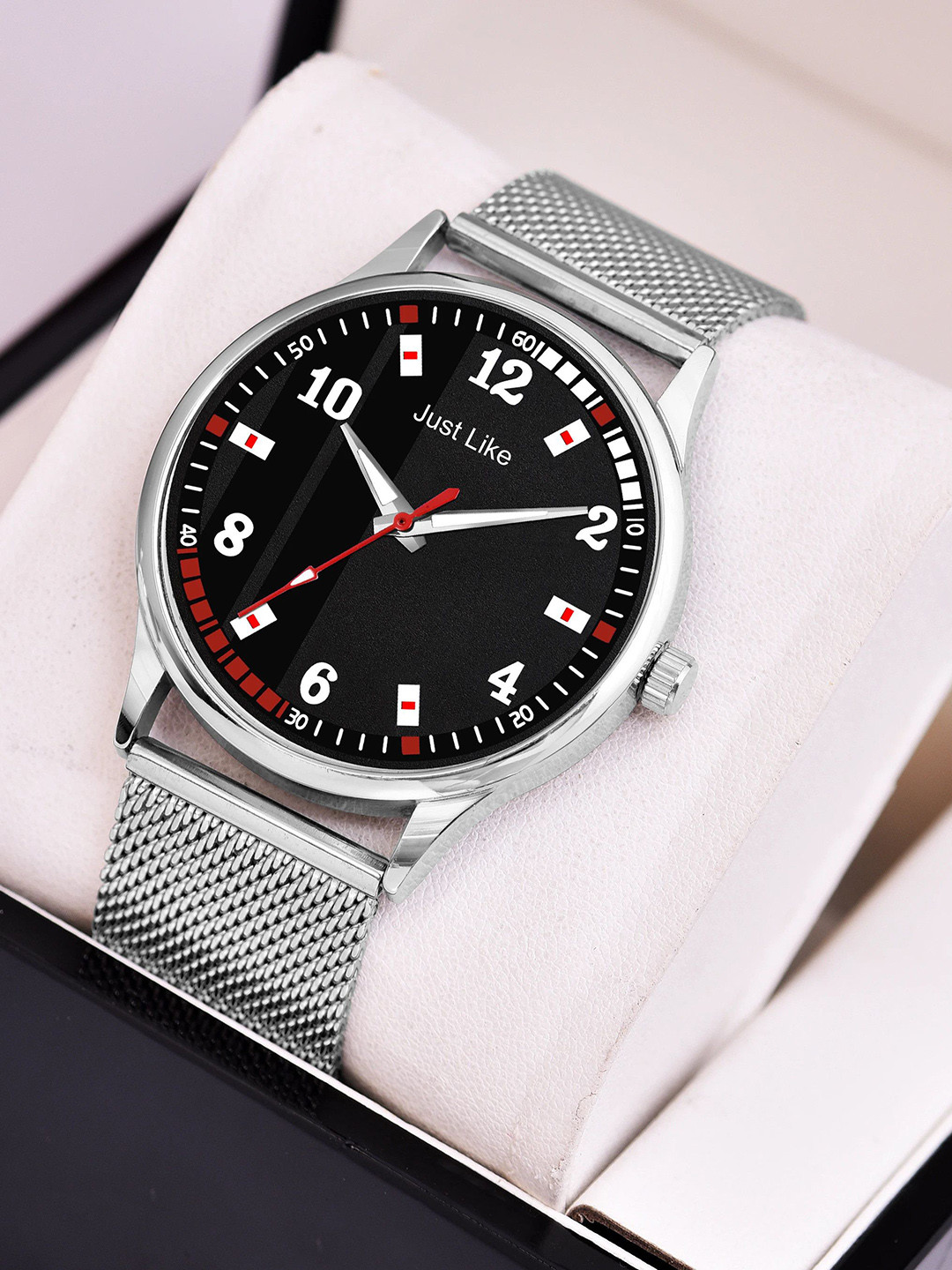 JUST LIKE Unisex Bracelet Style Straps Analogue Watch slim Lr_6 White Sefar