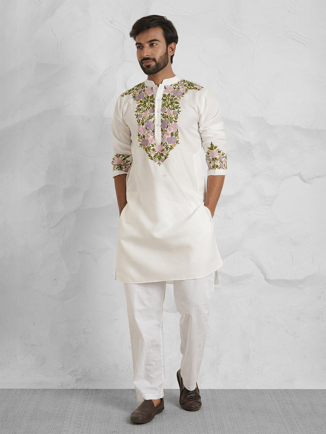 HOUSE OF KARI Men Floral Embroidered Band Collar Arri Work Cotton Kurta