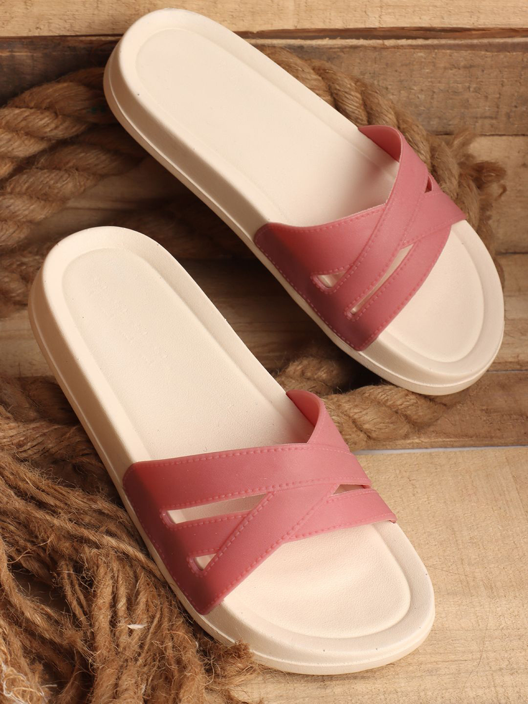 The Roadster Lifestyle Co.Women Open Toe Flats 777-1A