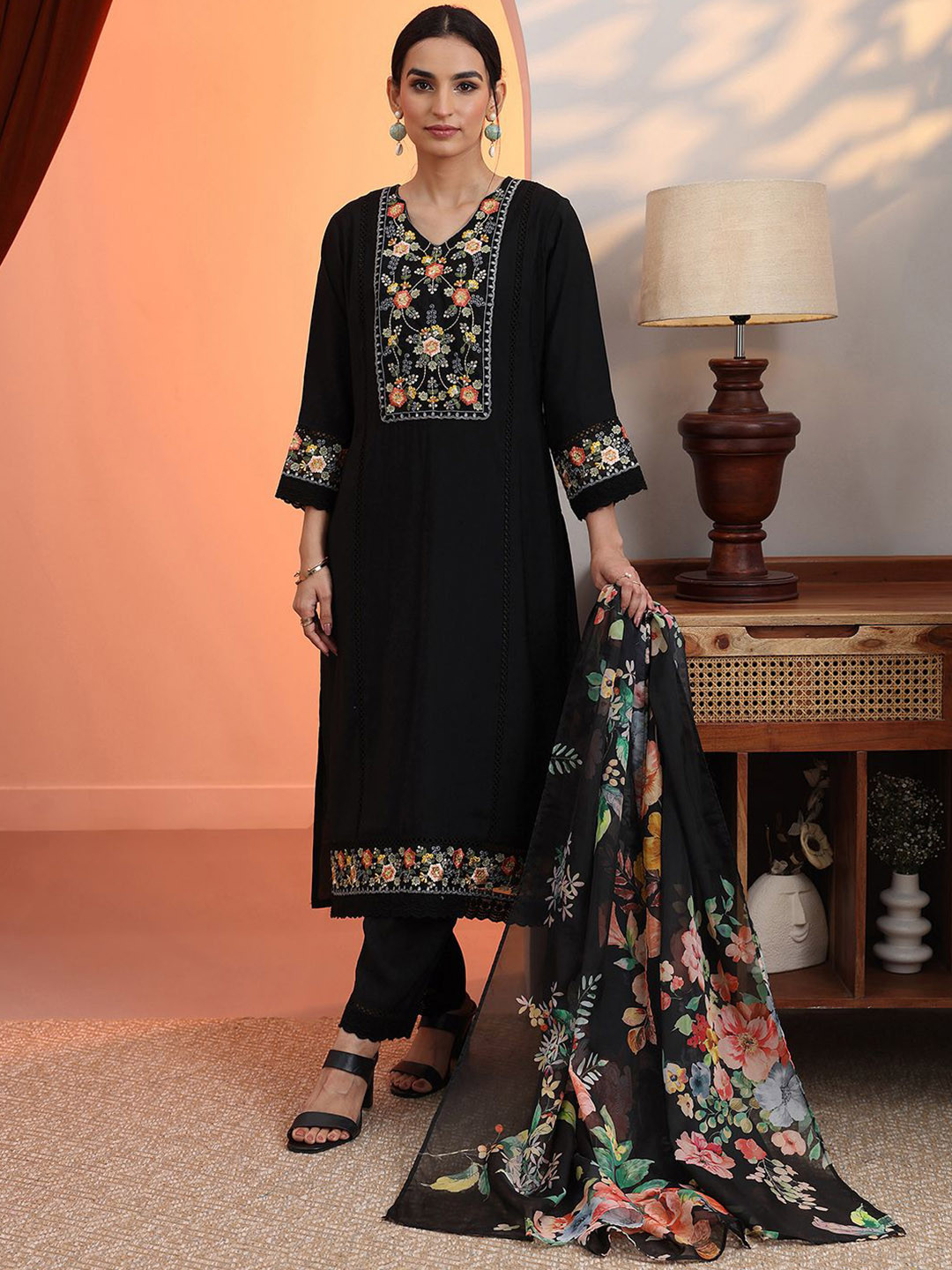 Libas Women Ethnic Motifs Embroidered Panelled Kurta Set With Dupatta