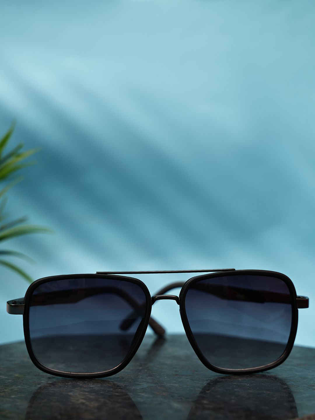 Garry Gobbs Unisex Purple Lens & Gunmetal-Toned Square Sunglasses with