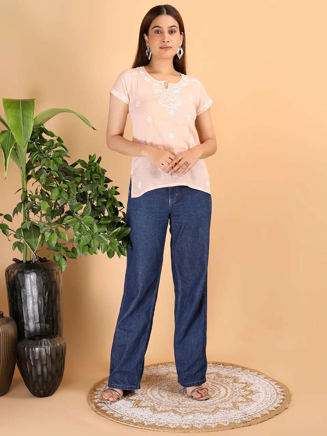 SHWET Ethnic Motifs Embroidered Chikankari Thread Work Cotton Kurti