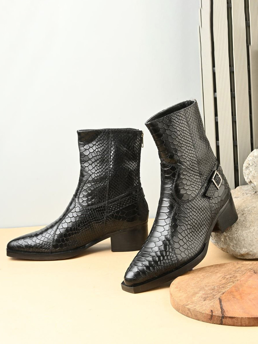 MILLE DOLLARI Men Patterned High Ankle Regular Boots