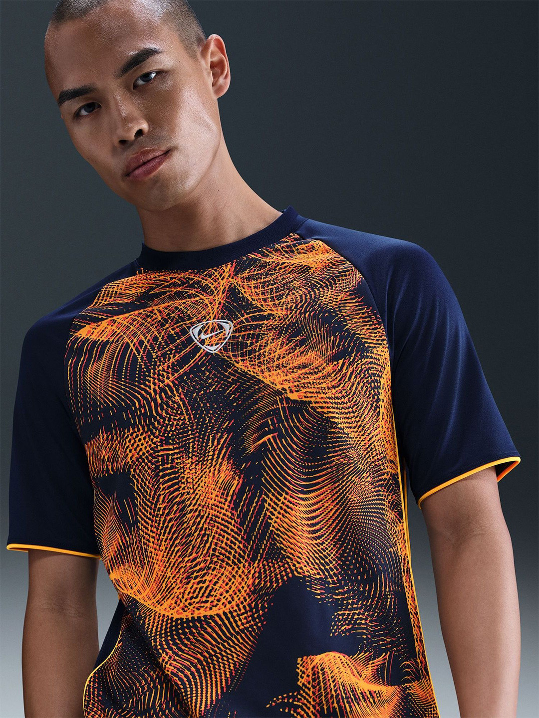 Nike Academy+ Men's Dri-FIT Short-Sleeve Football T-Shirt