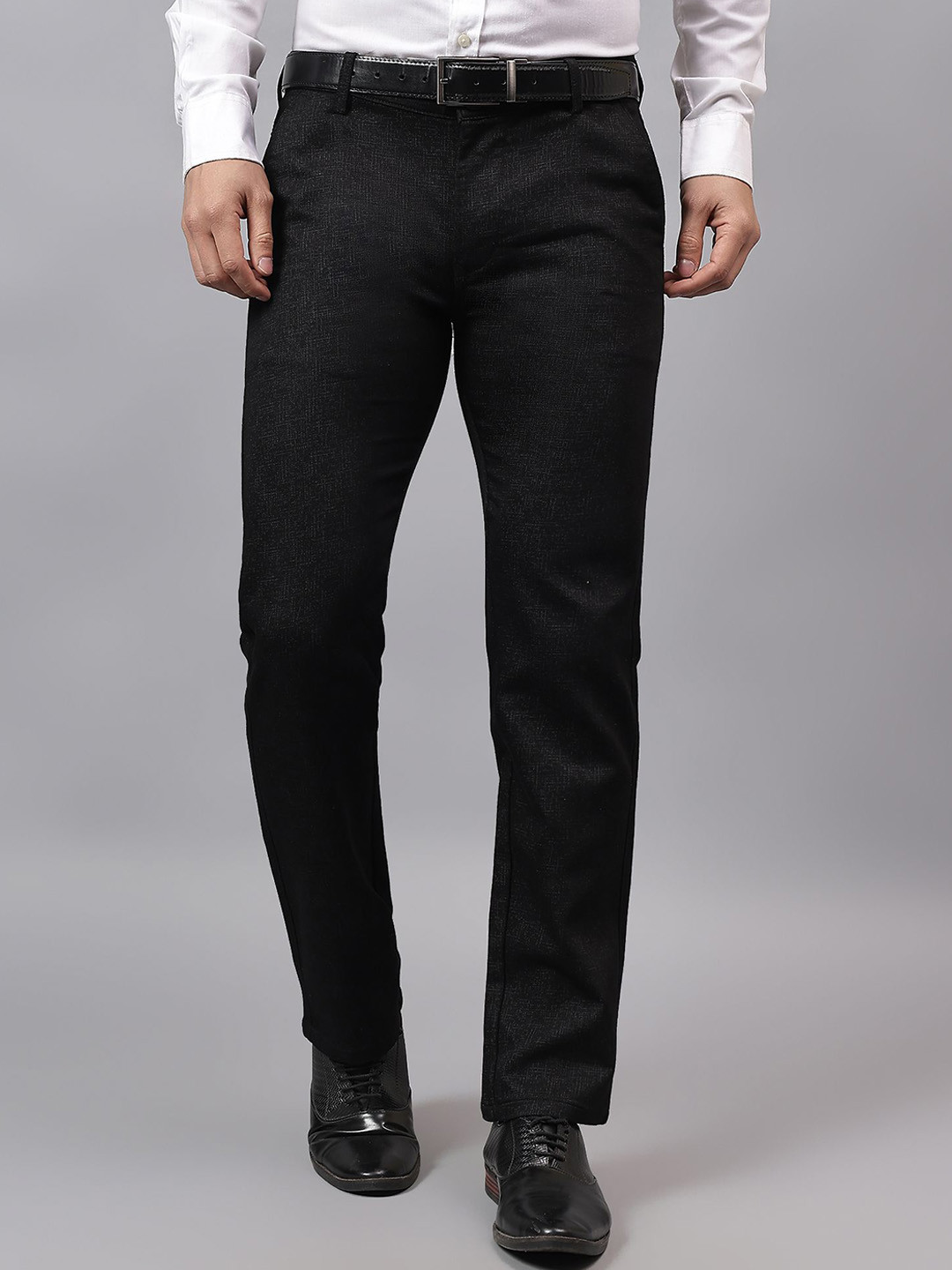 RARE CAMEL Men Relaxed Straight Leg Textured Slim Fit Mid-Rise FormalTrousers