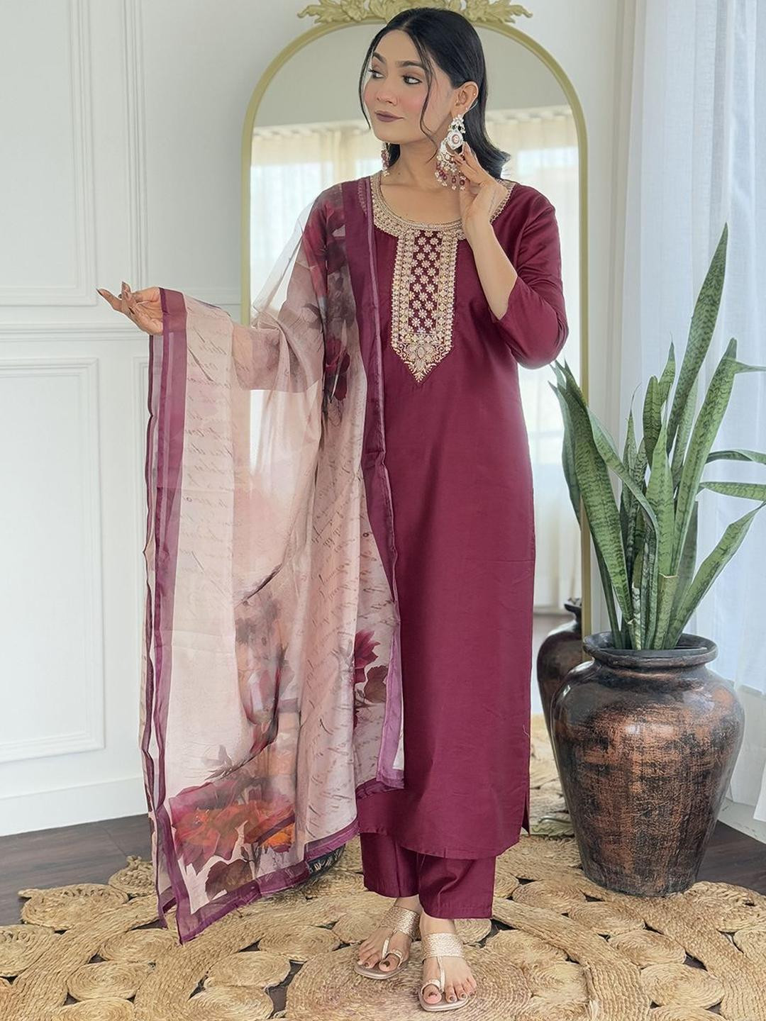 ZAIERRA Women Ethnic Motifs Embroidered Regular Sequinned Kurta with Trousers & Dupatta