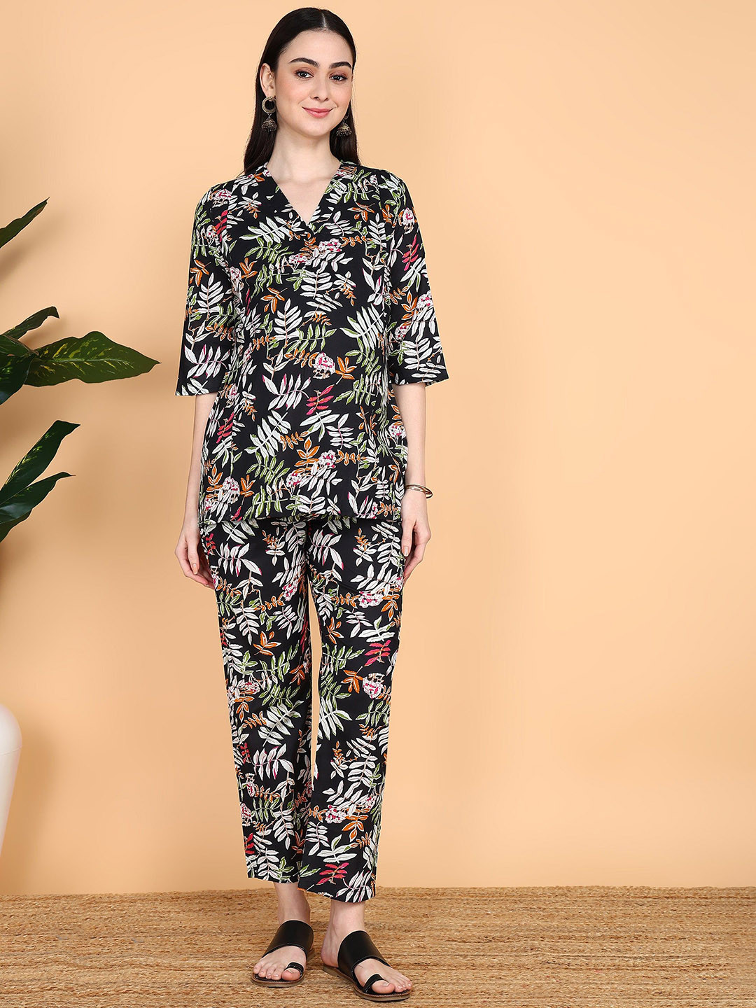 Moms Ever Printed V Neck Pure Cotton Top With Trousers Maternity Co-Ords