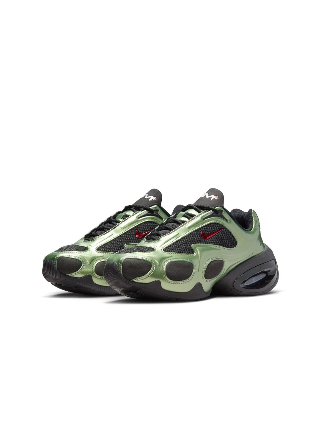 Nike Women Textured Textile Everyday Sneakers