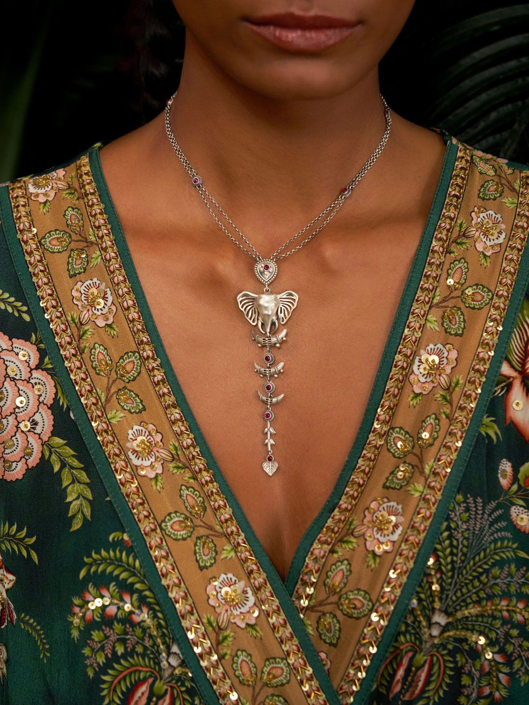 SHAYA 925 Sterling Silver Stone Studded The Giver Elephant Necklace