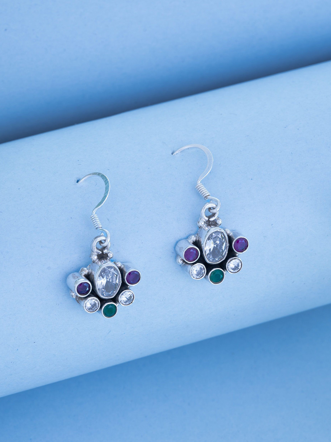 Dab 936 Sterling Silver Artificial Stones Studded Oval Shaped Drop Earrings