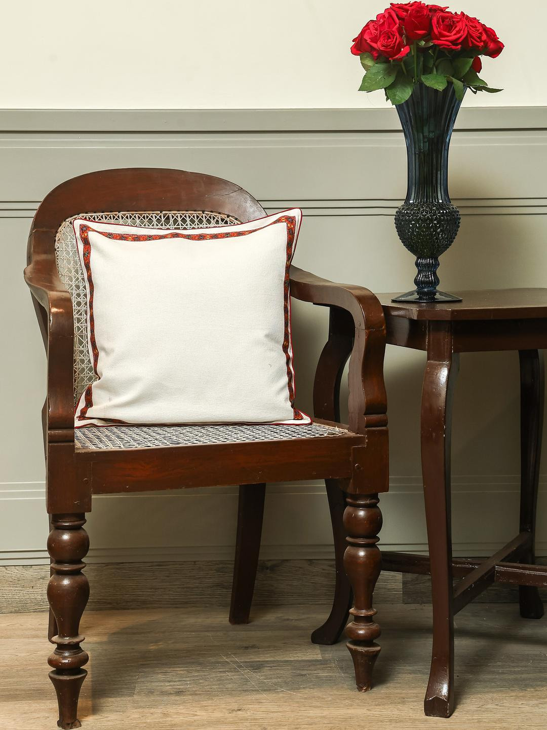 Crown of Poppies White & Red Set of 4 Square Cushion Covers