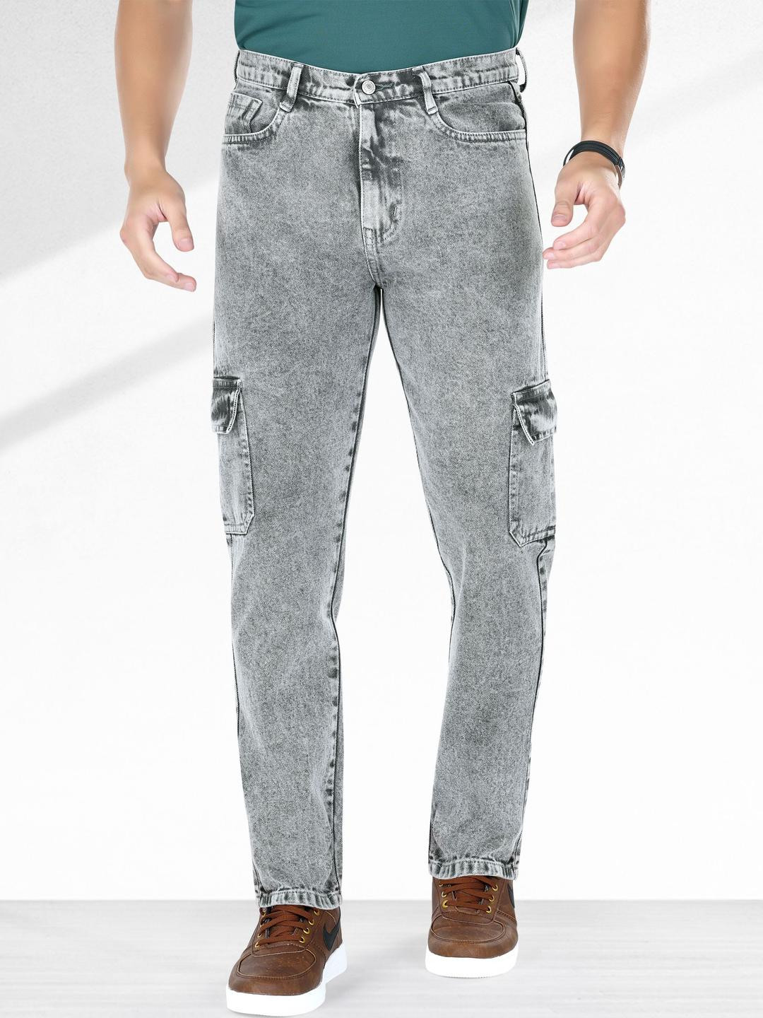 me Queen Men Straight Fit Mid-Rise Heavy Fade Jeans