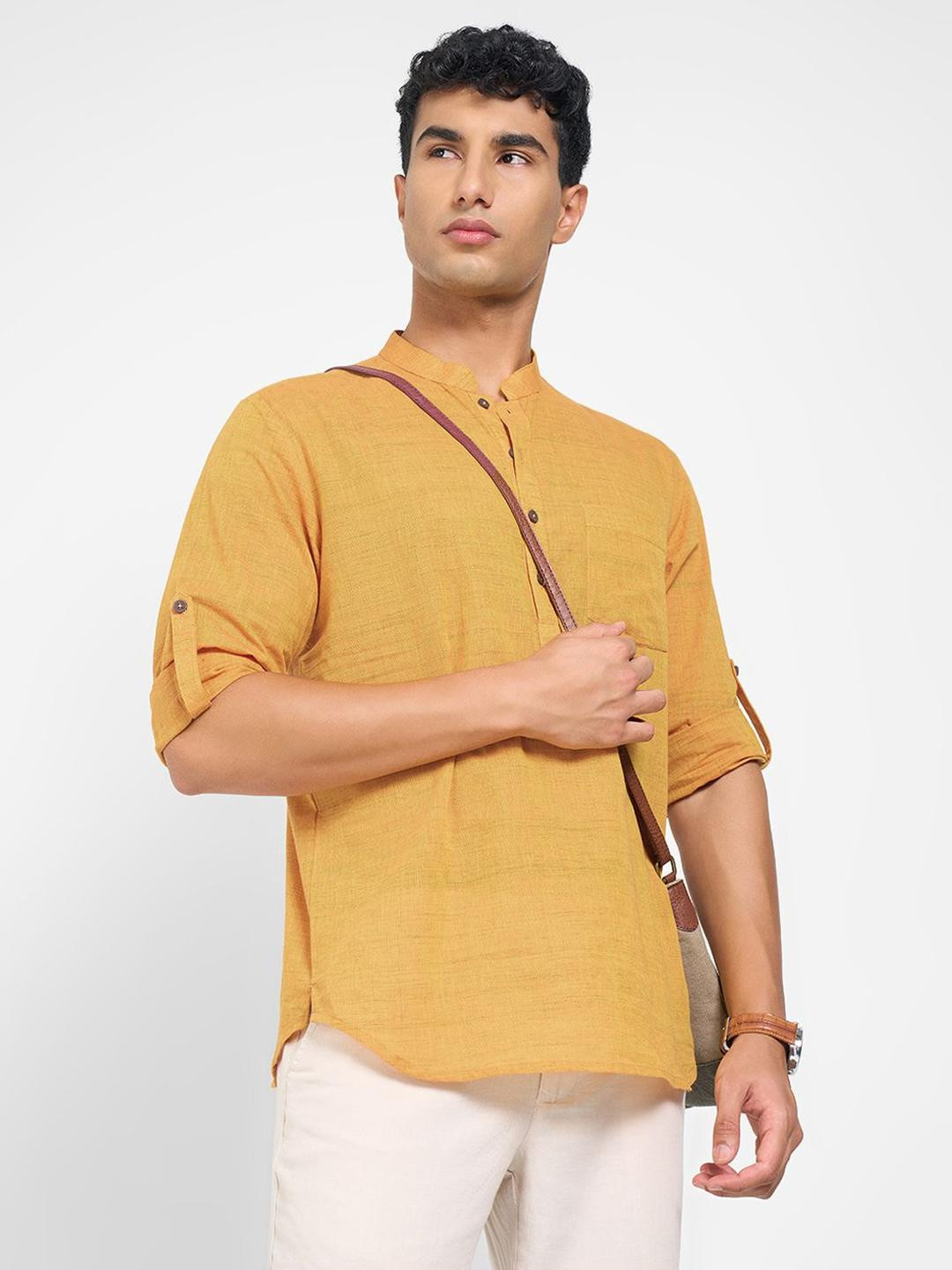 indus route by Pantaloons Men Solid Daily Pure Cotton Straight Short Kurta