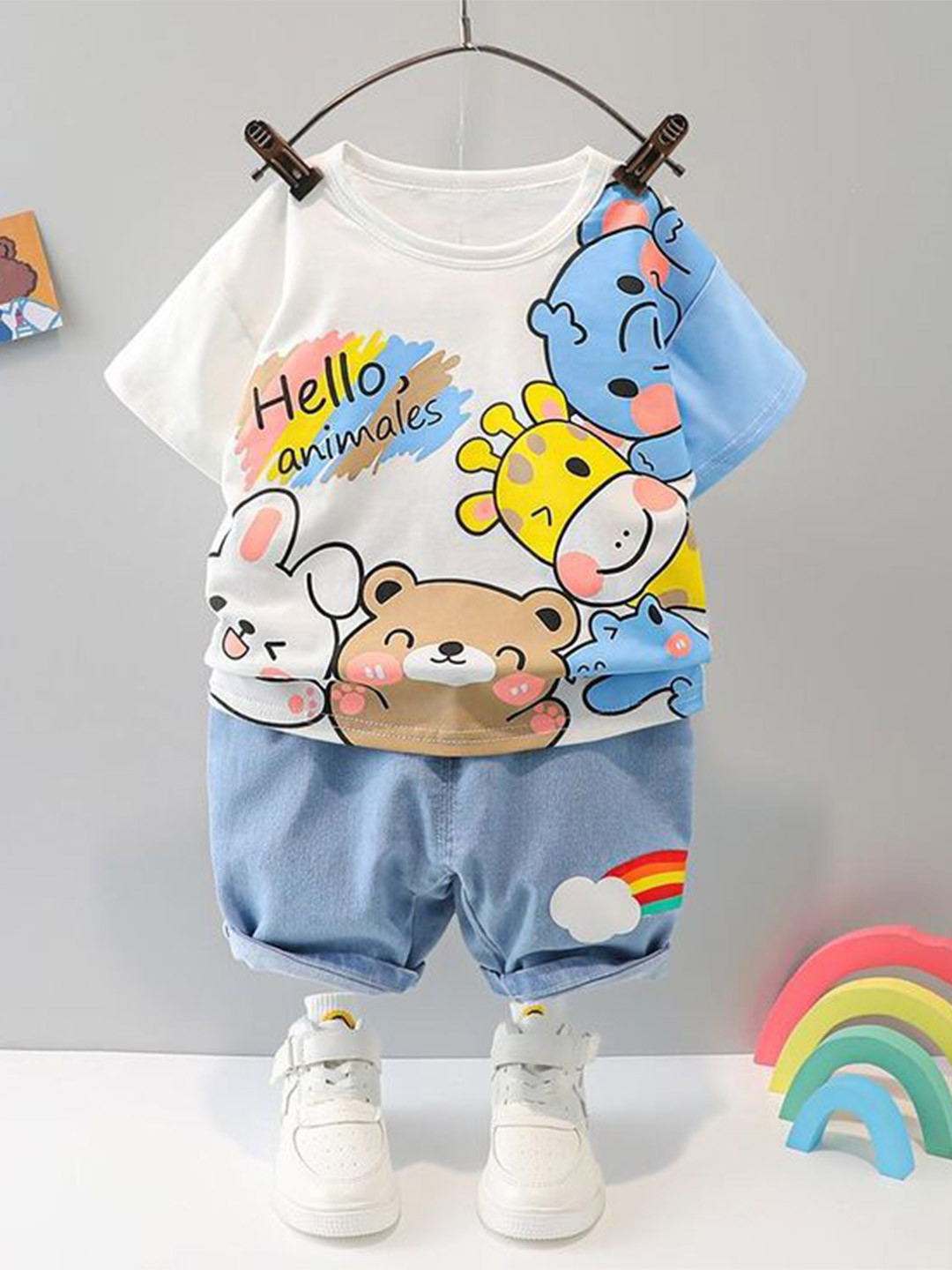 ENCASH FASHION Boys Printed Round Neck T-shirt With Shorts