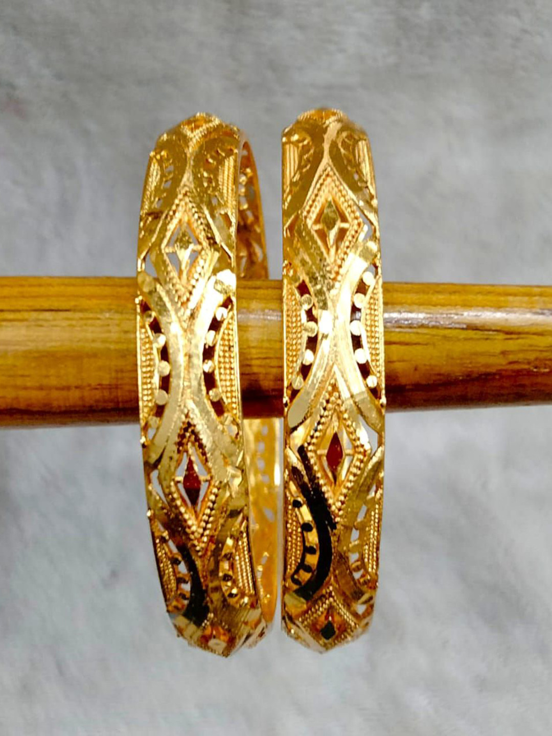 Vinayak enterprise Set Of 2 Gold-Plated Traditional Bangles