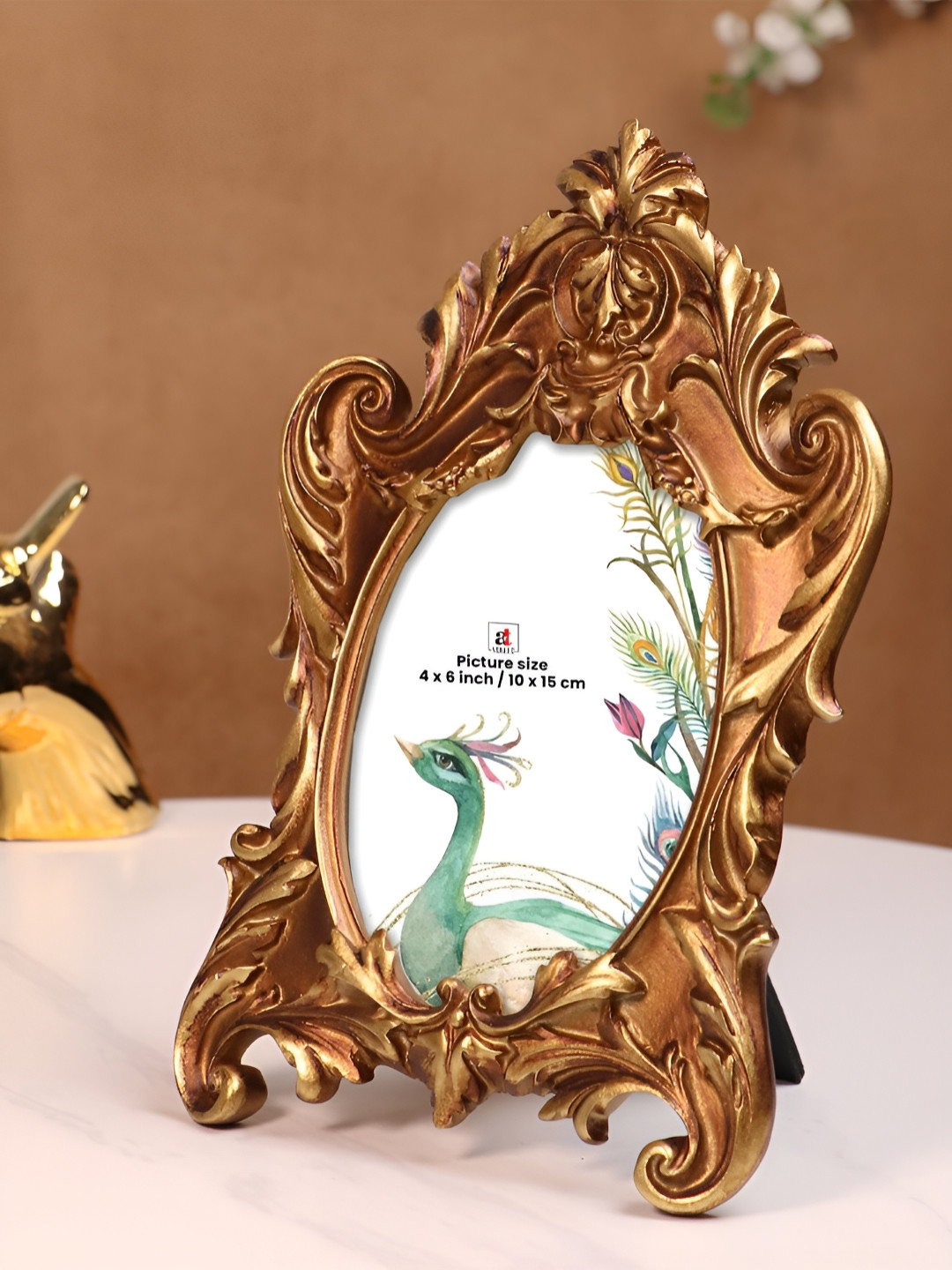 Vintage 4x6 Inch Photo Frame Golden Brown European Style Resin Picture Frame