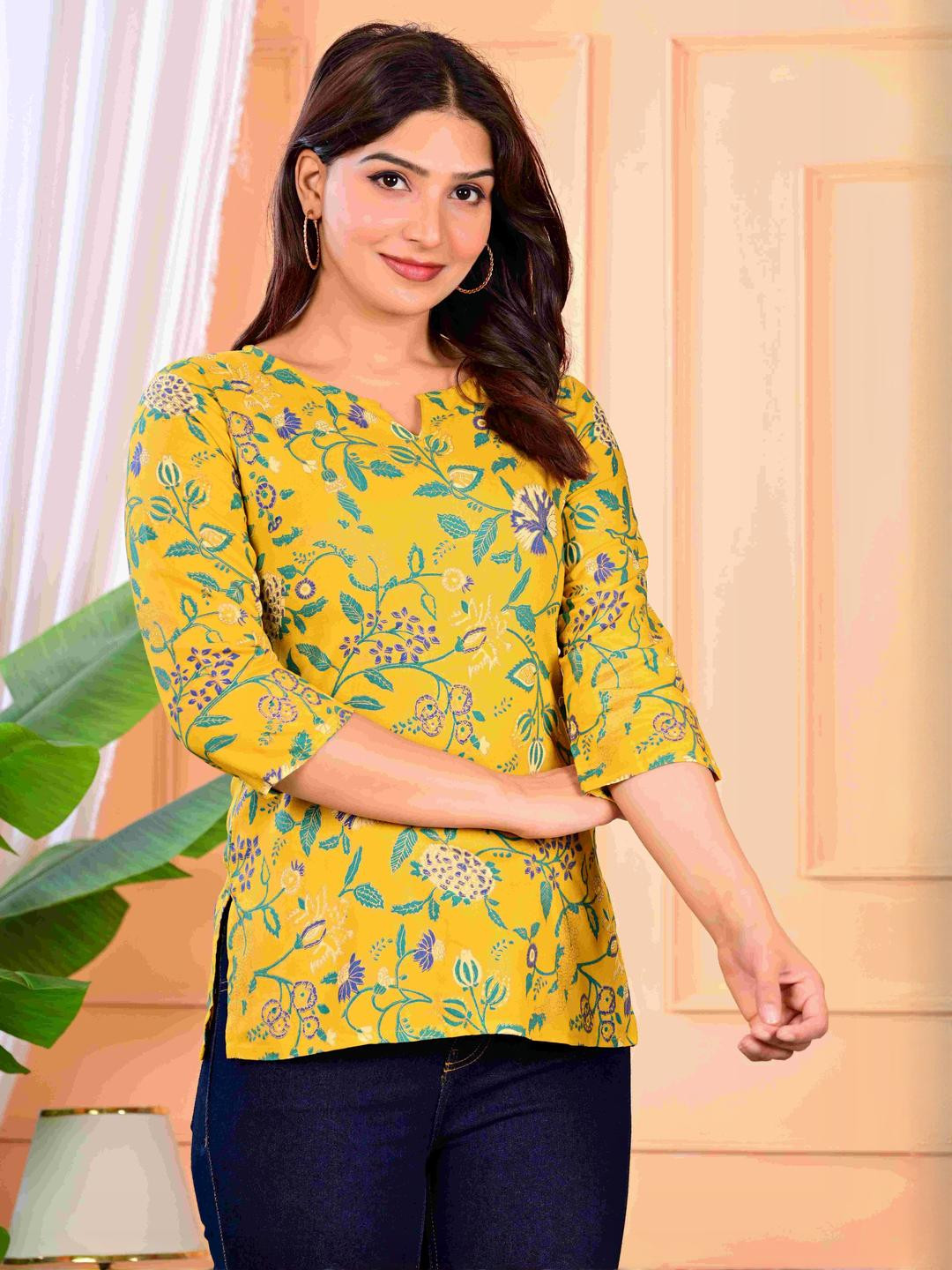 Metronaut Women Floral Print Round Neck Top