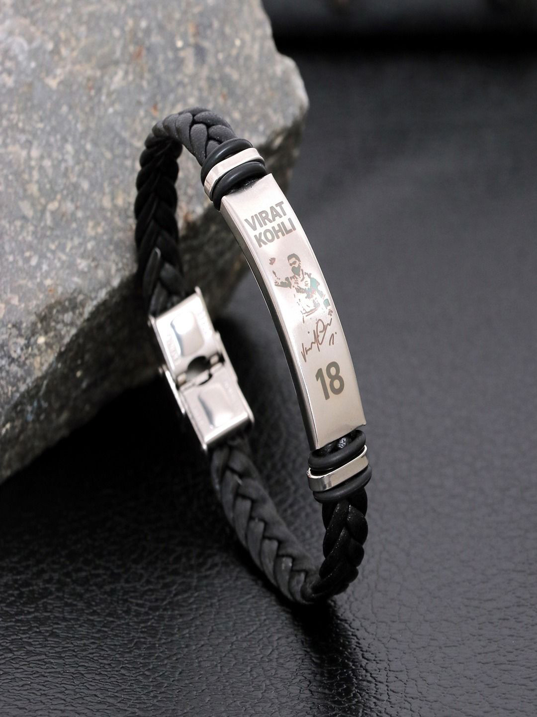 UNIVERSITY TRENDZ Men Leather Wraparound Virat Kohli Century Pose Bracelet