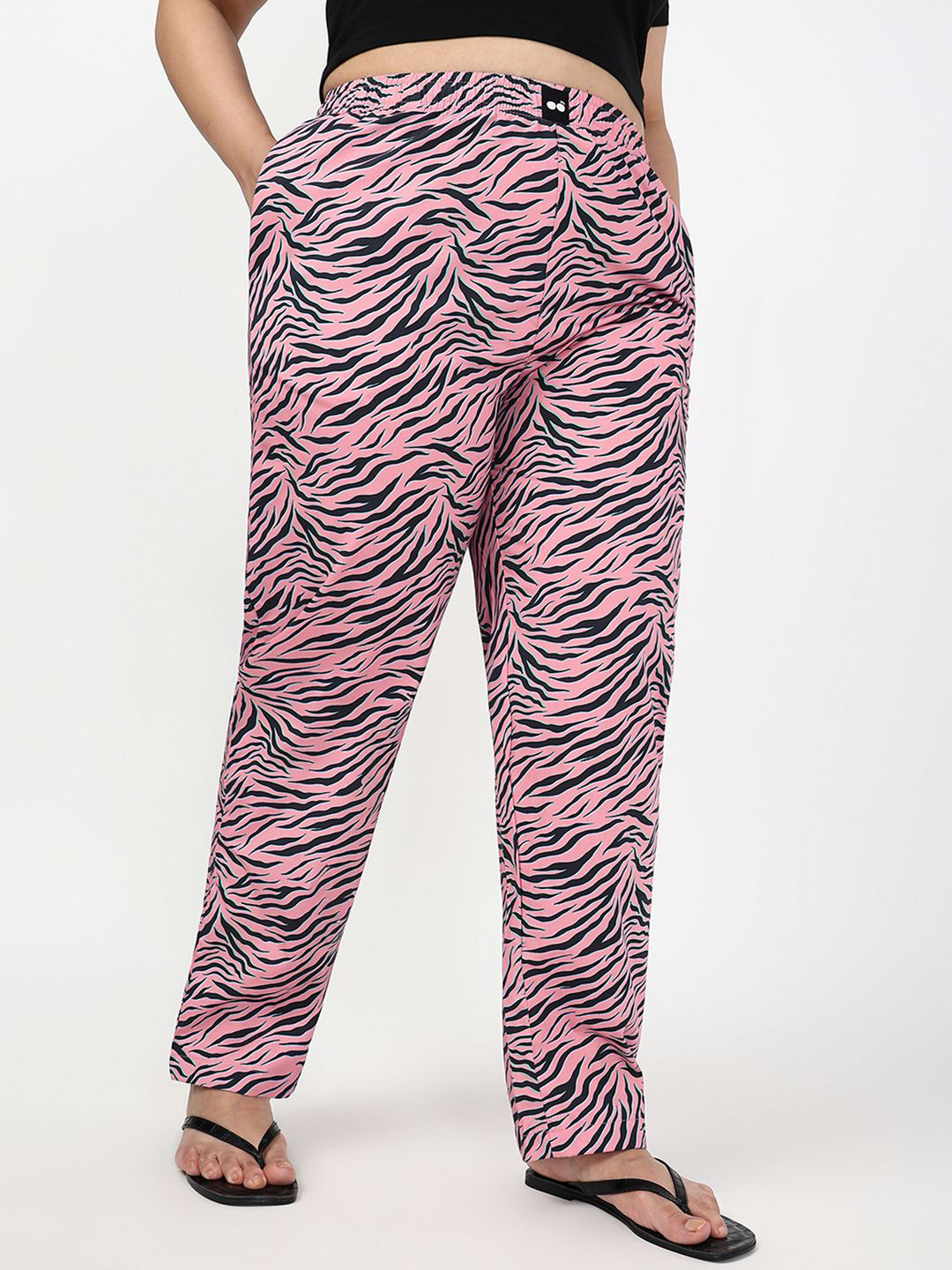 Bewakoof Plus All Over Printed Plus Size Lounge Pants