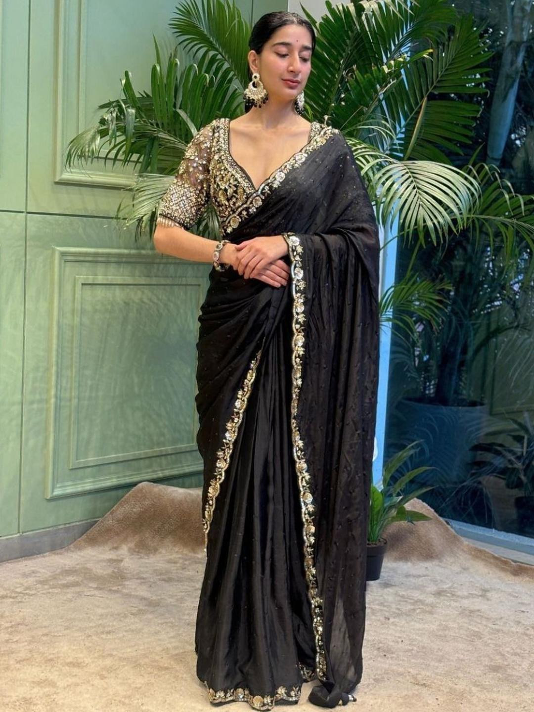 A.G.M.G FASHION Sequinned Saree