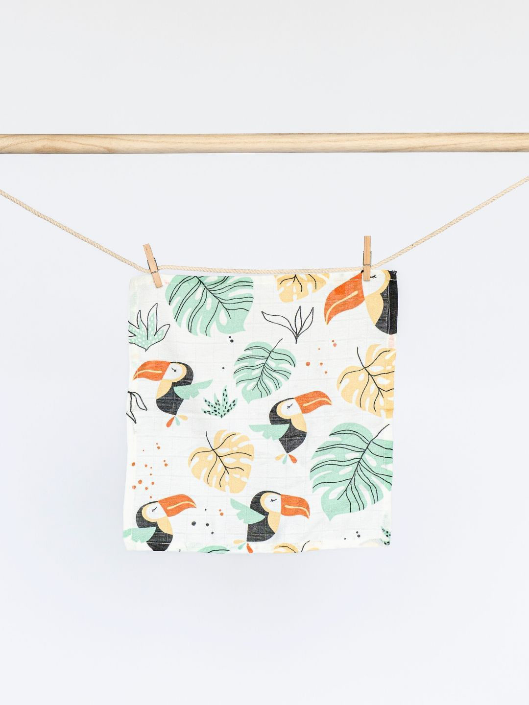 cocoon care White & Green Print Bamboo Cotton Face Towel