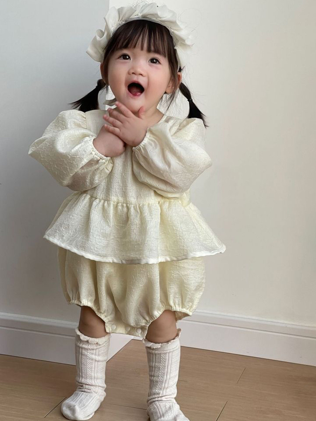 LULU & SKY Girls Textured Full Sleeve Bodysuits