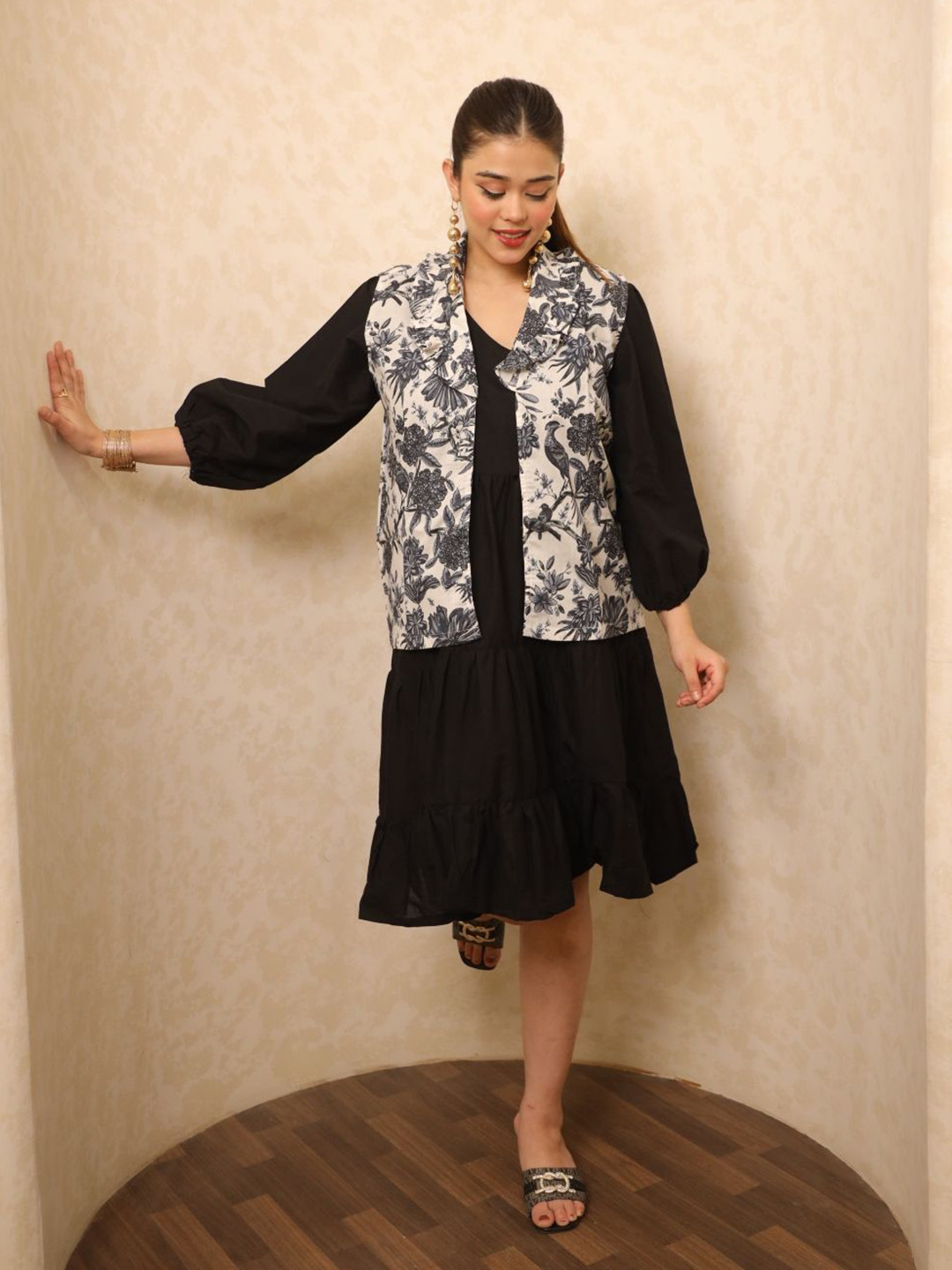 Swadeshi Shringaar Women Black And White Bird Printed Dress With Jacket