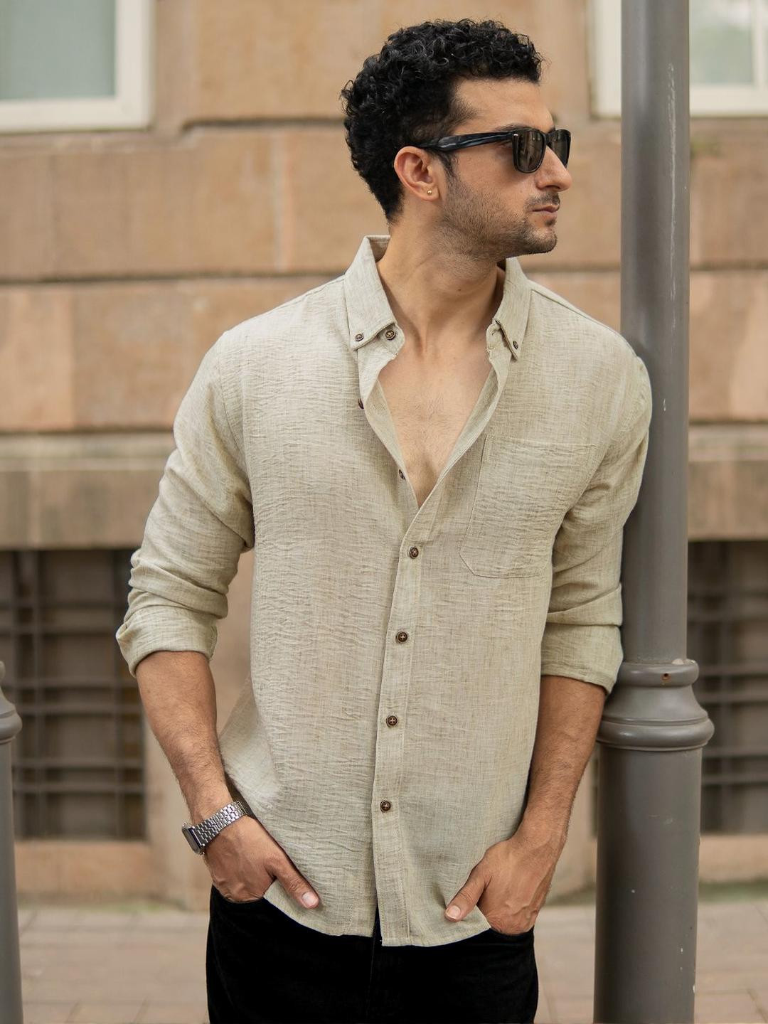 Powerlook Button-Down Collar Long Sleeves Regular Fit Casual Shirt