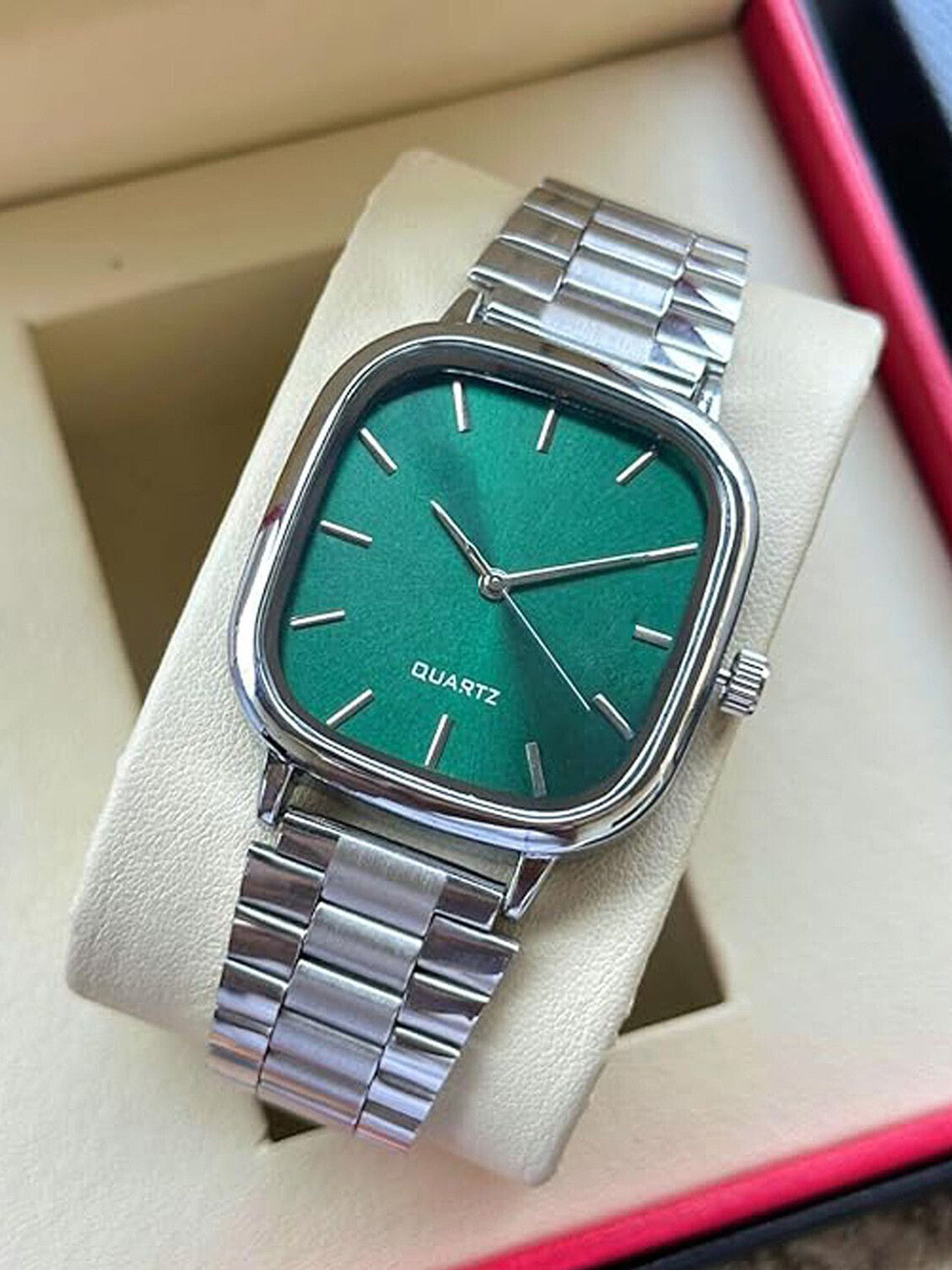 JUST LIKE Unisex Dial & Stainless Steel Bracelet Straps Analogue Watch Rodoo Square Black